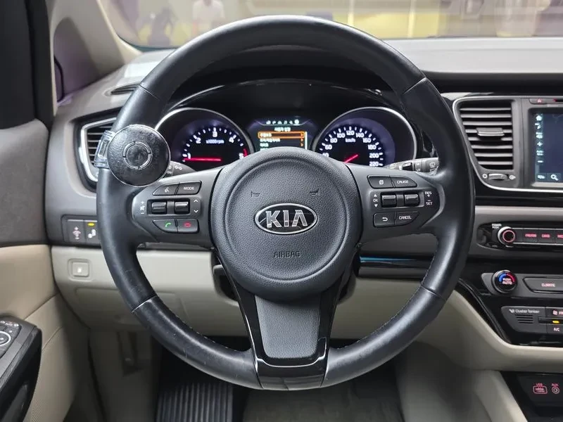 Kia Carnival 9-Seater Noblesse | Mobile.bg � ����������� 13