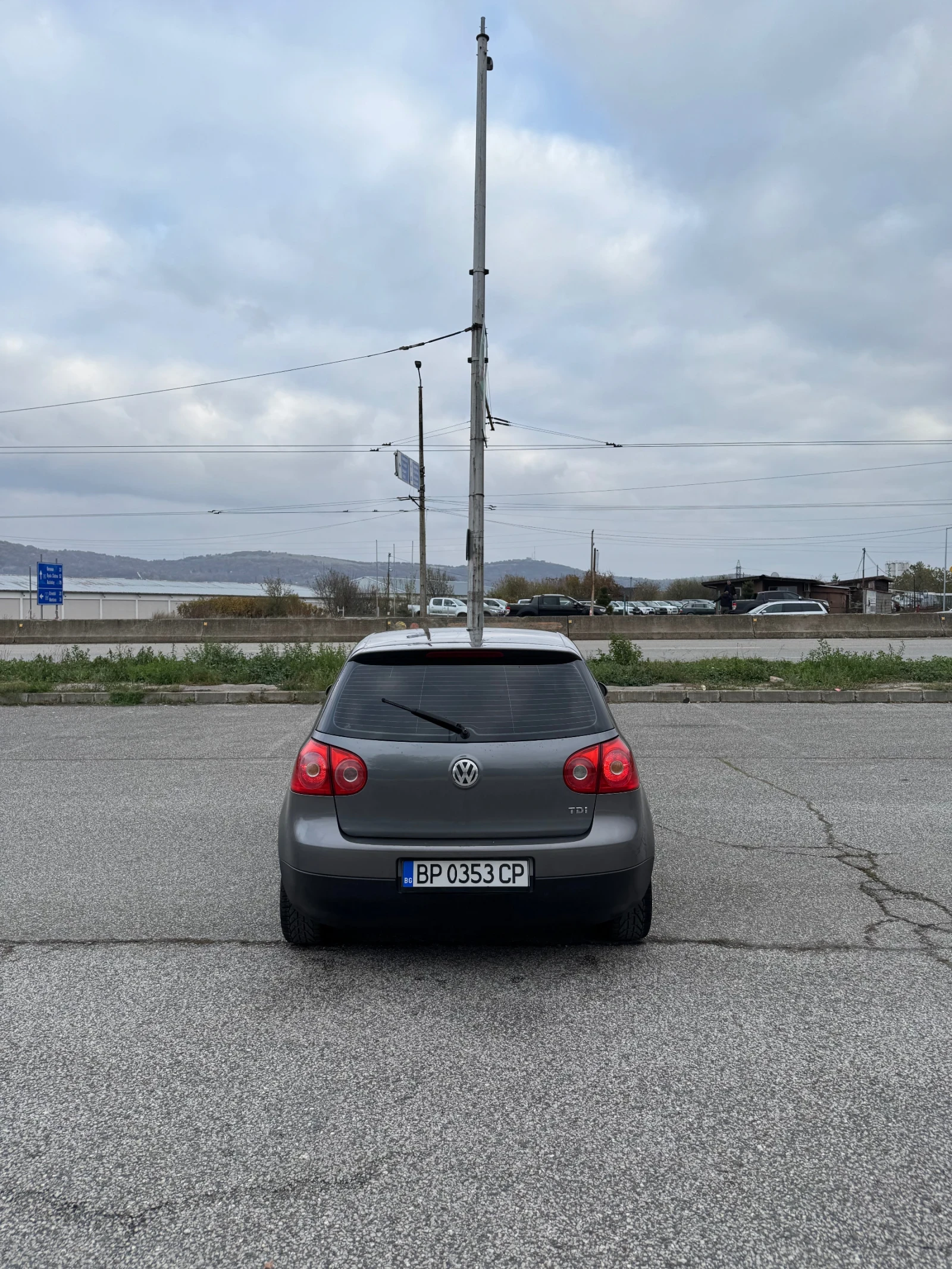 VW Golf 1.9 - изображение 6