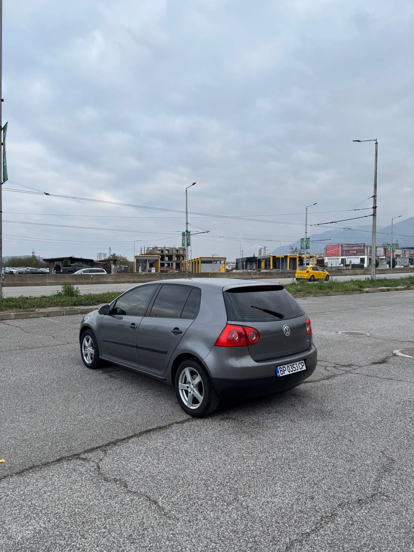 VW Golf 1.9 - изображение 7