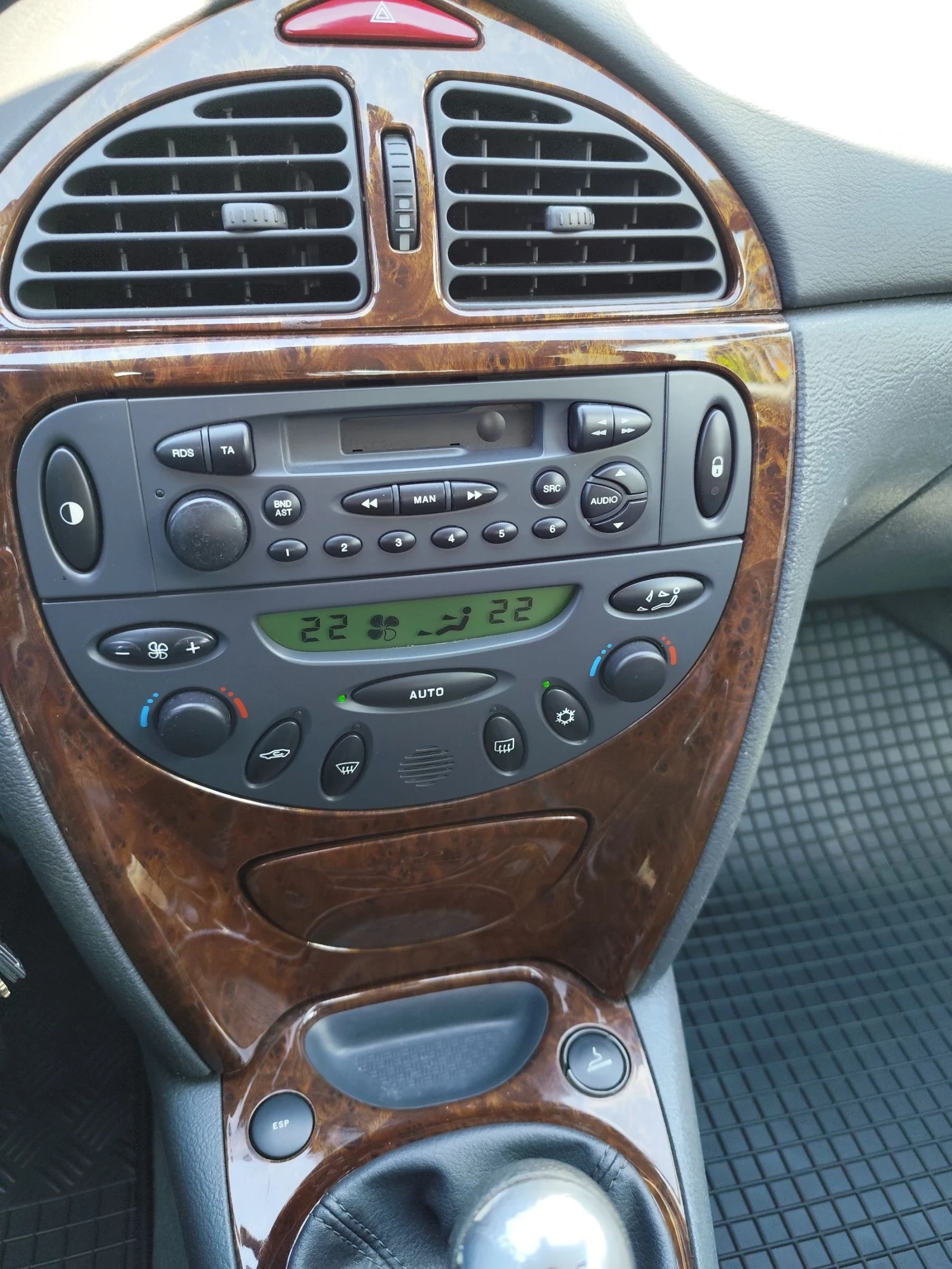Citroen C5 2.2 hdi - изображение 10