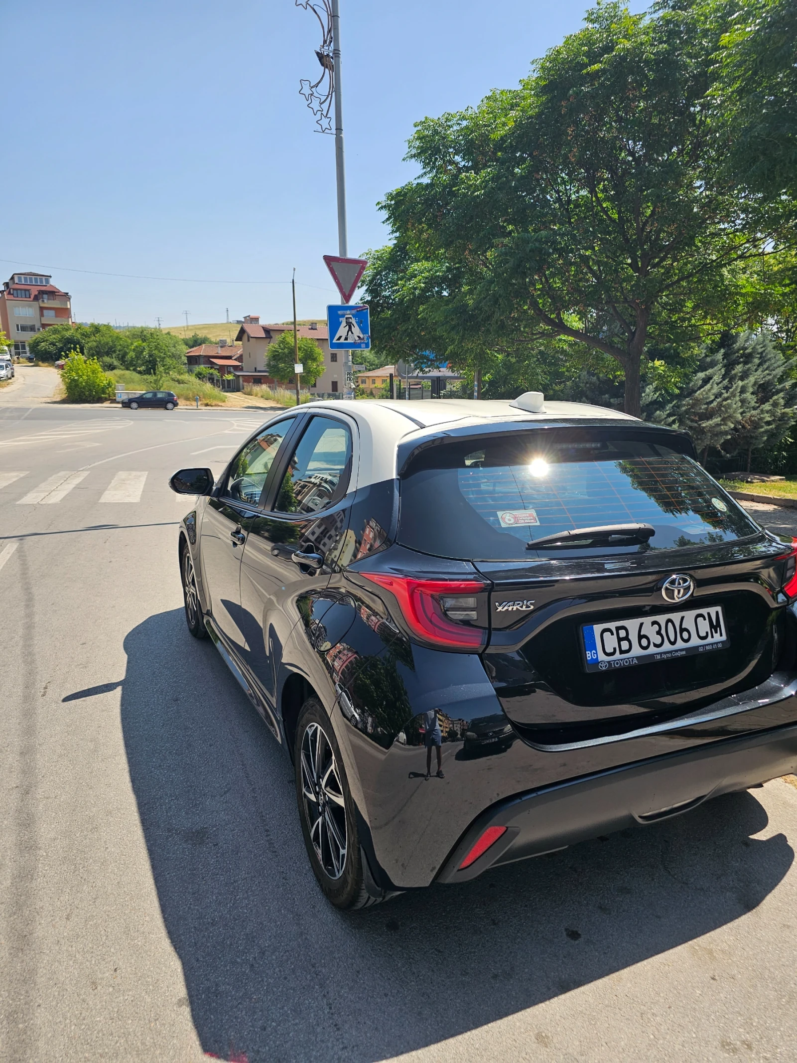 Toyota Yaris  - изображение 5