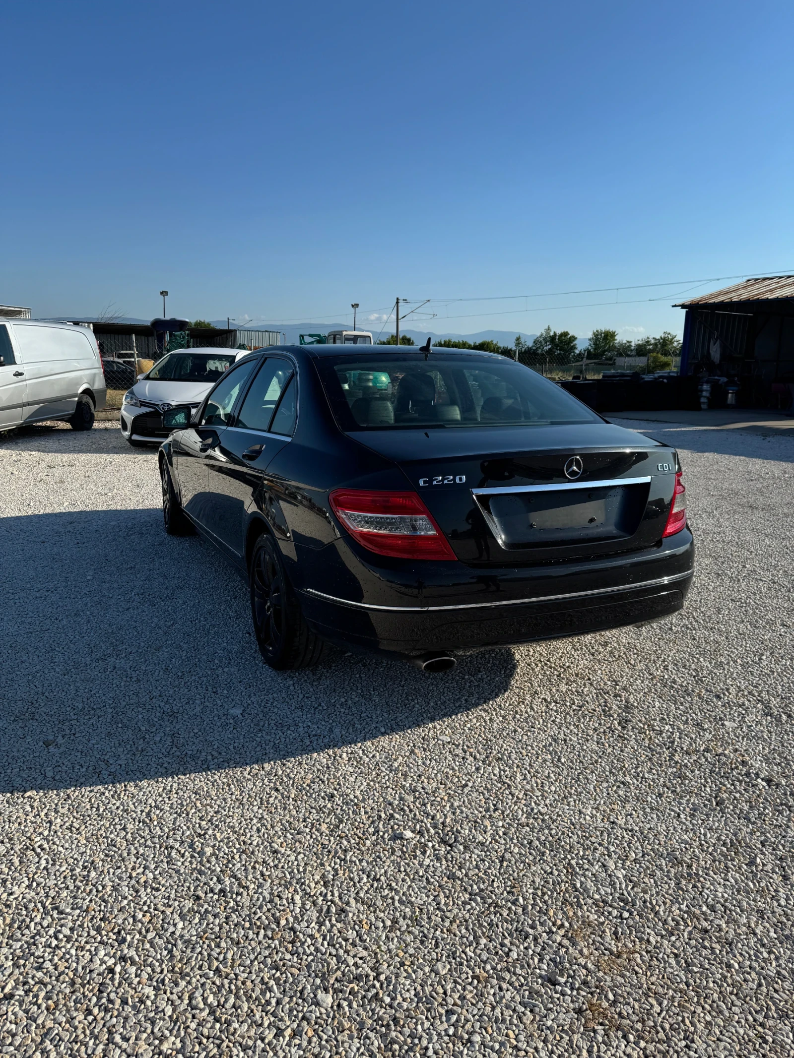 Mercedes-Benz C 220 2.2 CDI - изображение 6