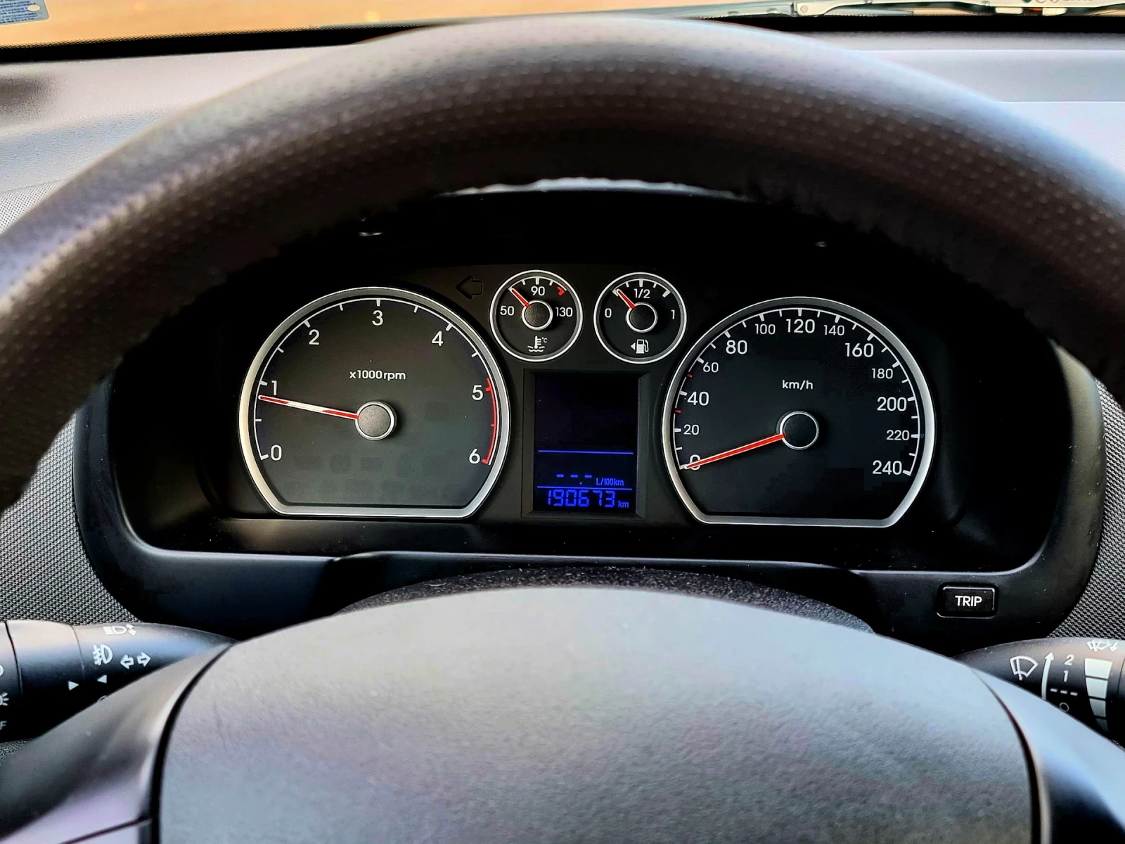 Hyundai I30 1.6 CRDi 90к.с - изображение 7