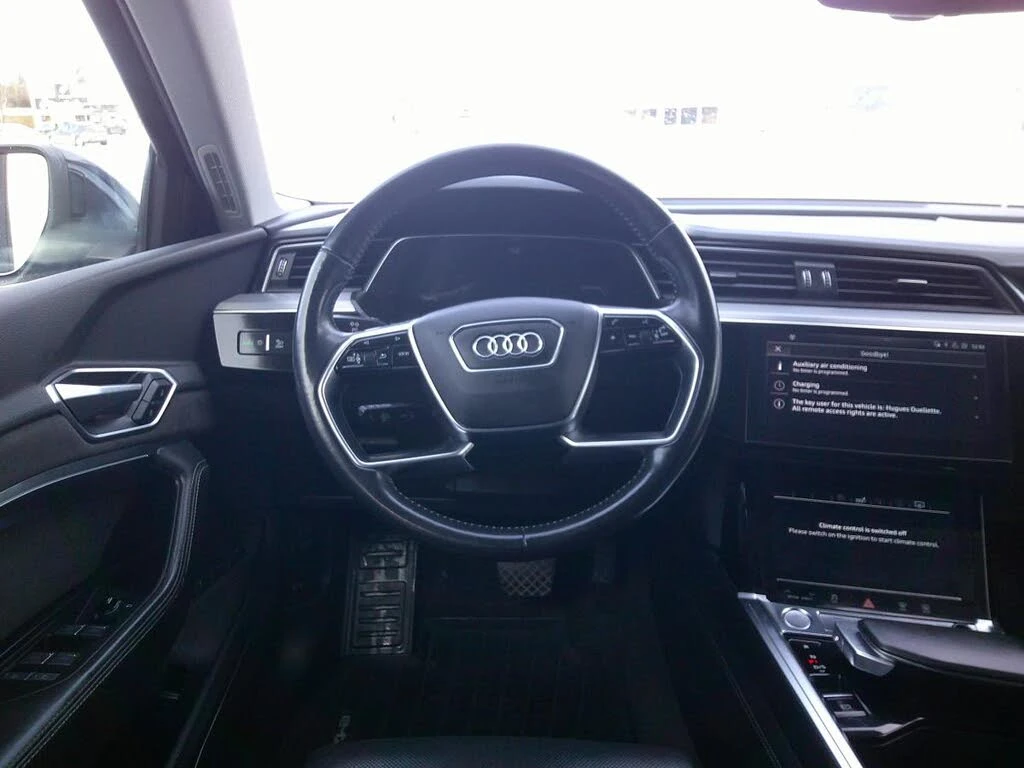 Audi E-Tron 55 QUATTRO* 360 КАМЕРА* ПАМЕТ*  - изображение 10