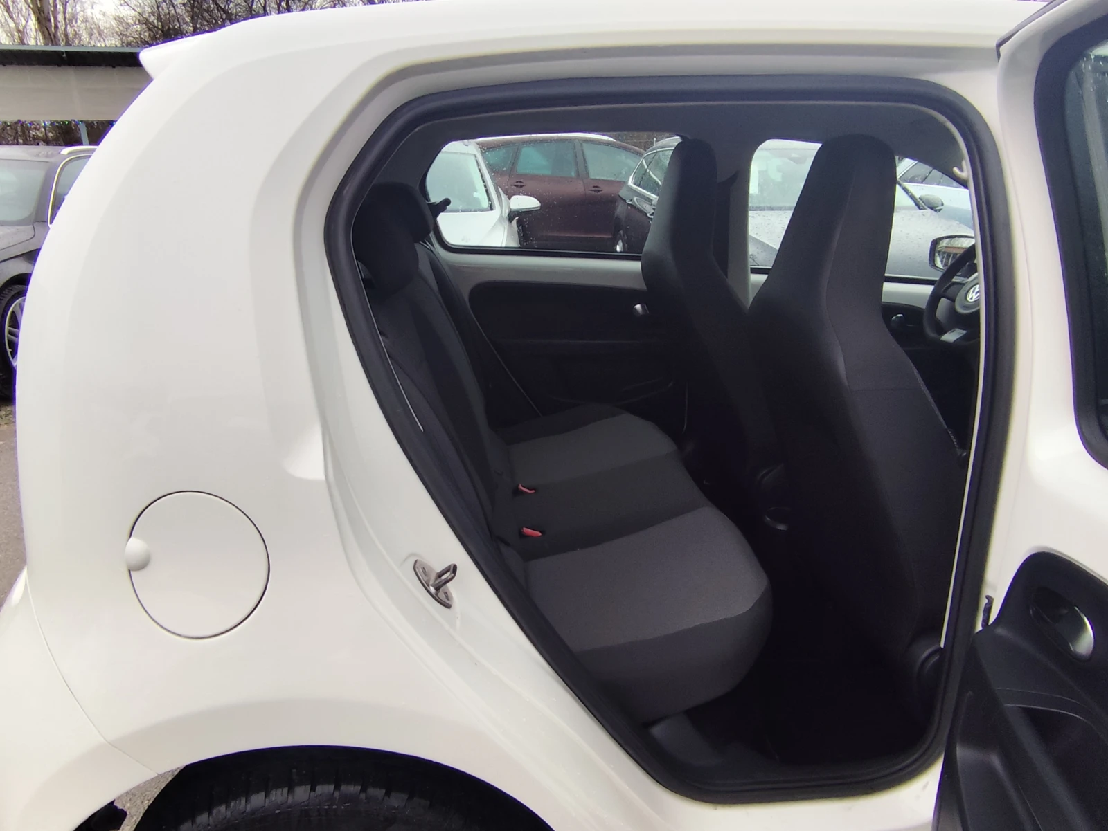 VW Up 1.0i* ECOFUEL* KLIMA* EURO5B* 5����� | Mobile.bg � ����������� 12