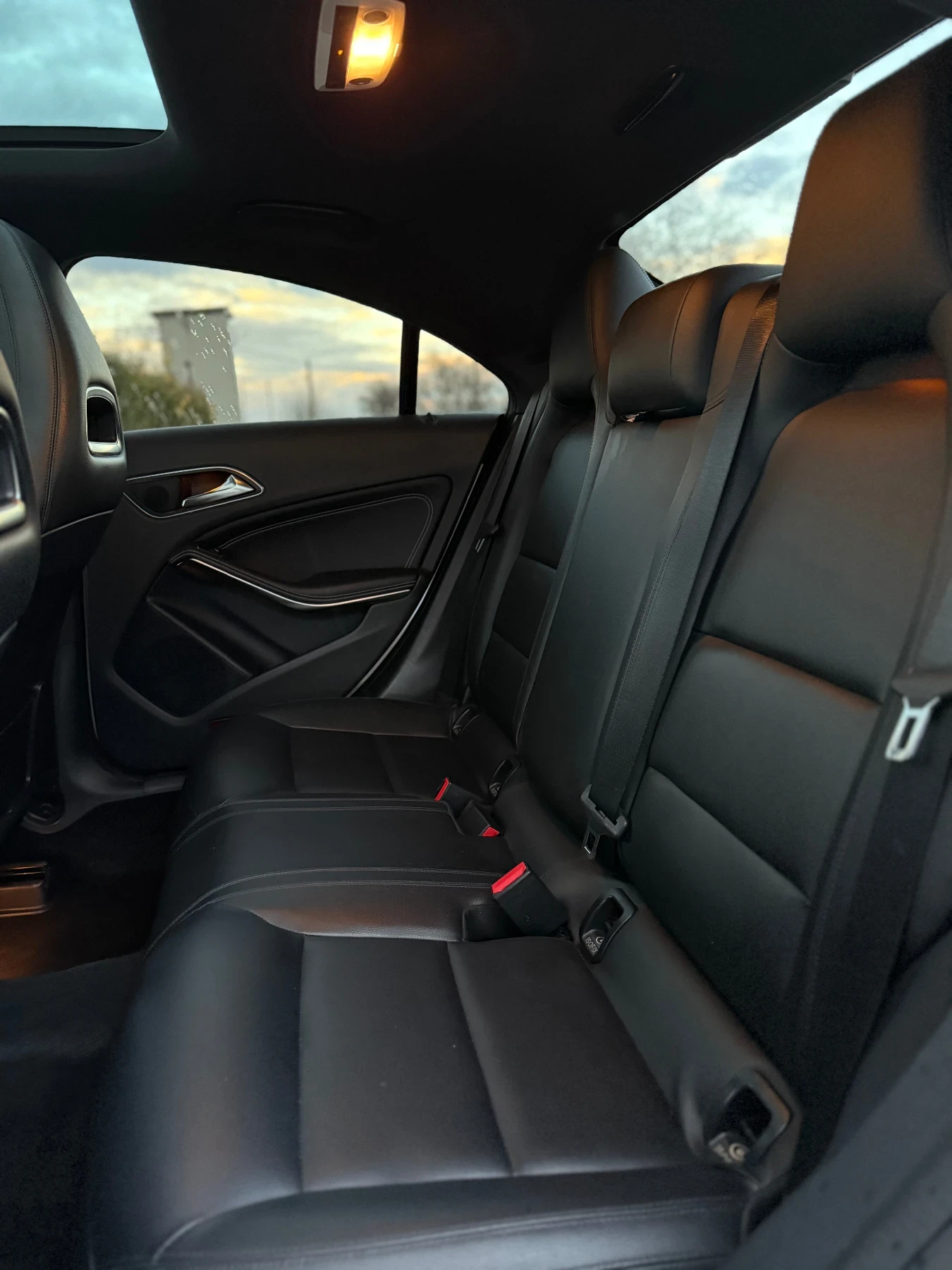 Mercedes-Benz CLA 200 156��. /Park assist/ 7G/ �������/ ��������/ ����/  | Mobile.bg � ����������� 16