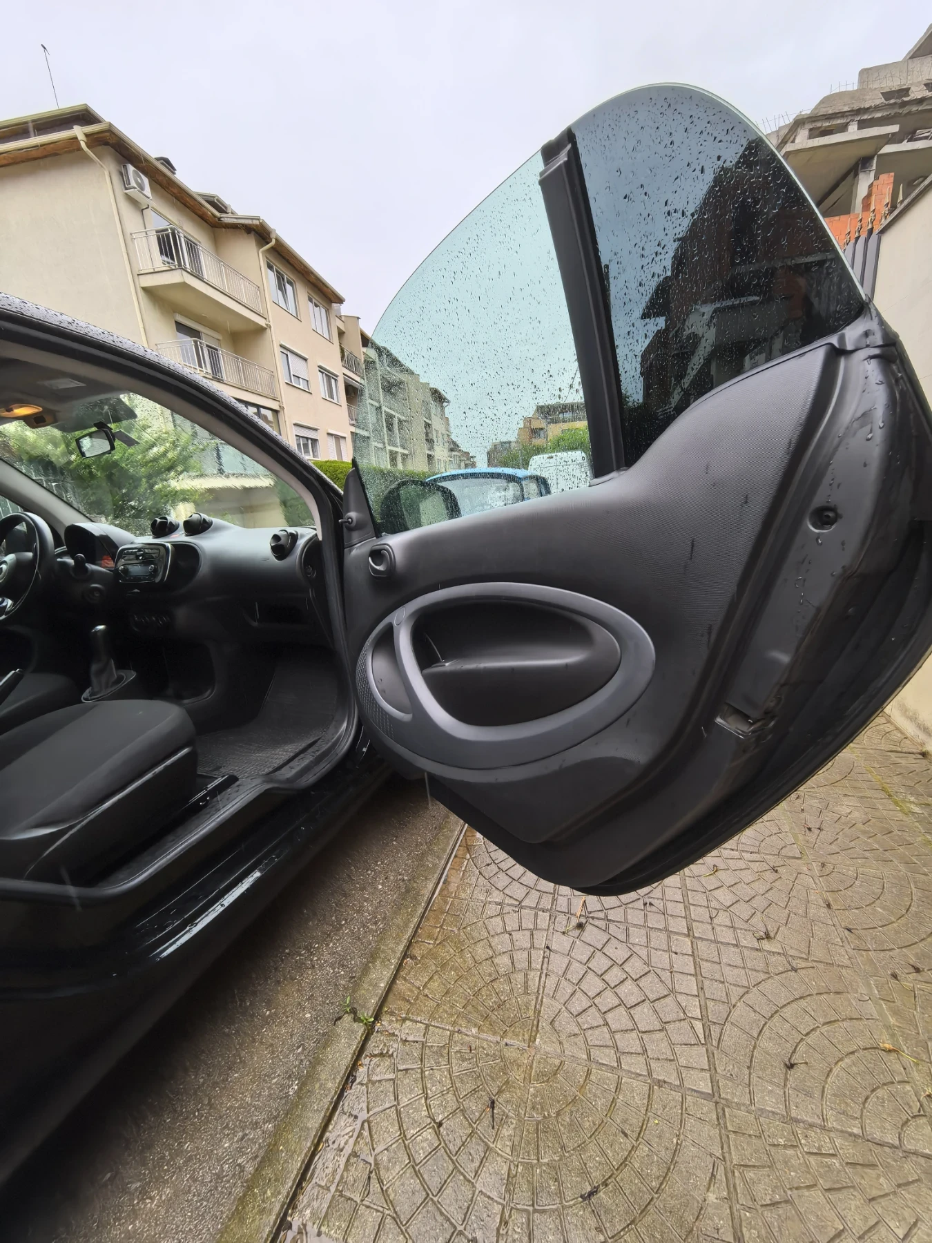 Smart Fortwo, снимка 10 - Автомобили и джипове - 54647173