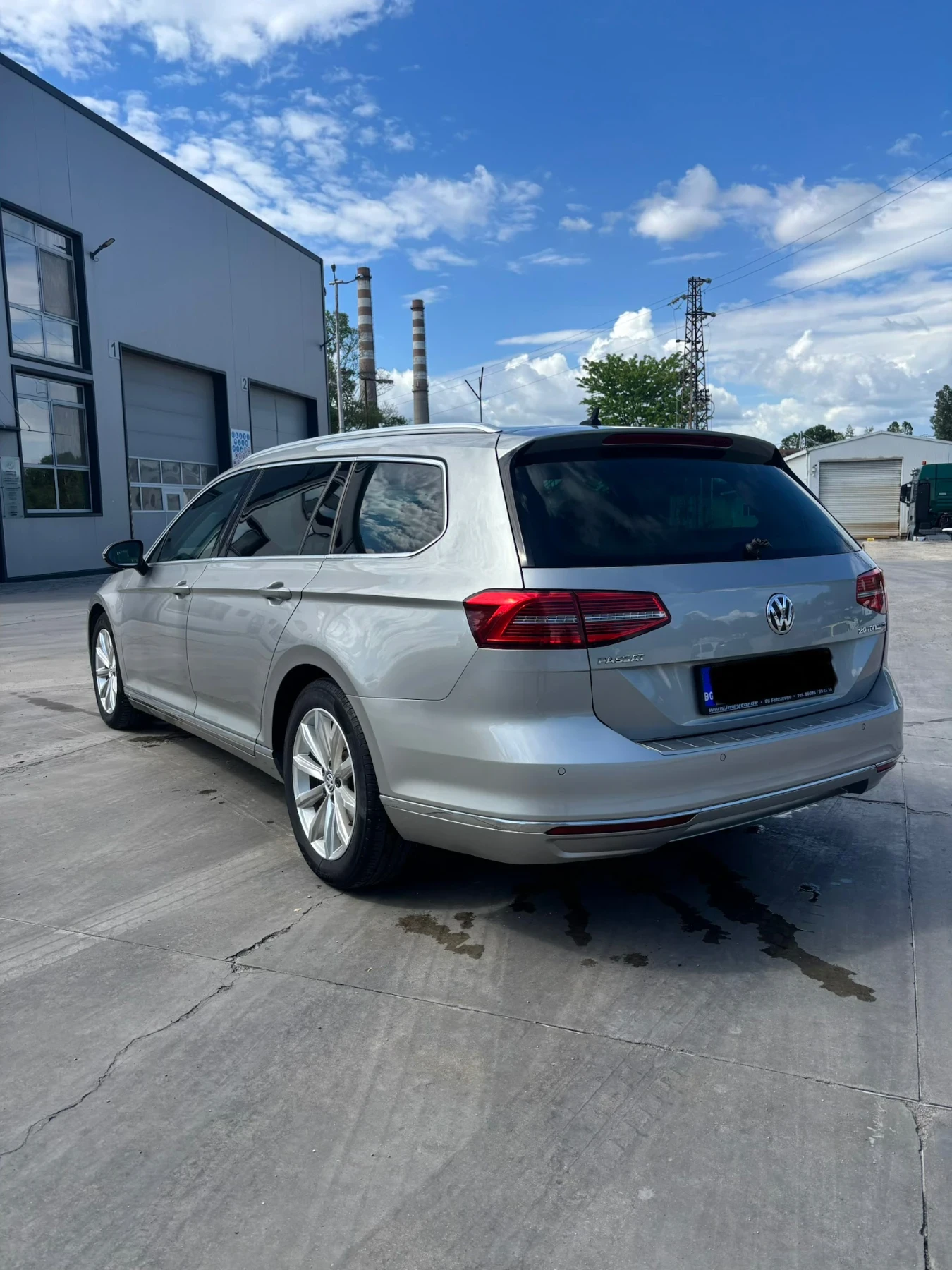 VW Passat, снимка 5 - Автомобили и джипове - 54662905