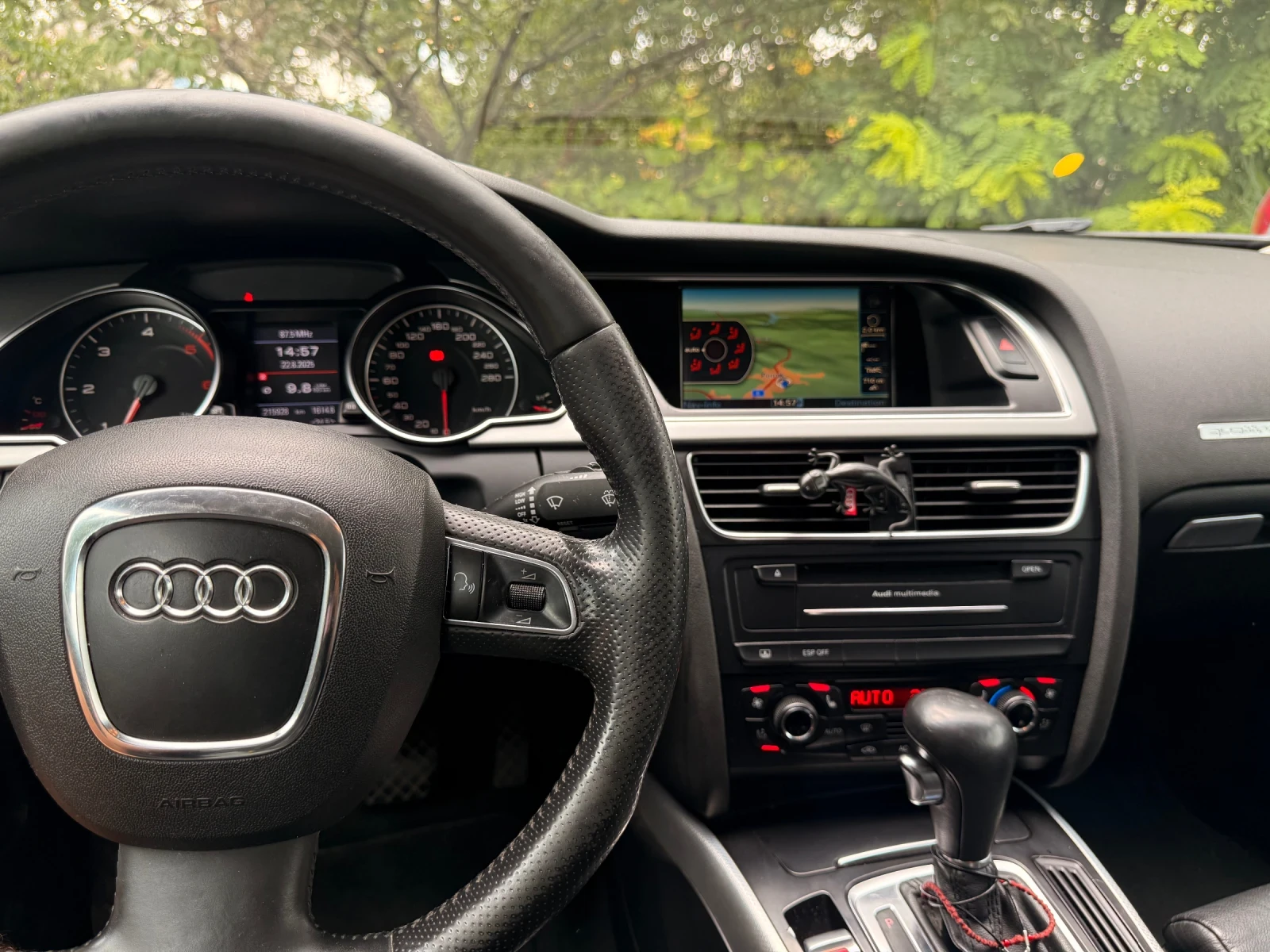 Audi A5 3TDI, S-line, QUATTRO , снимка 11 - Автомобили и джипове - 54679937