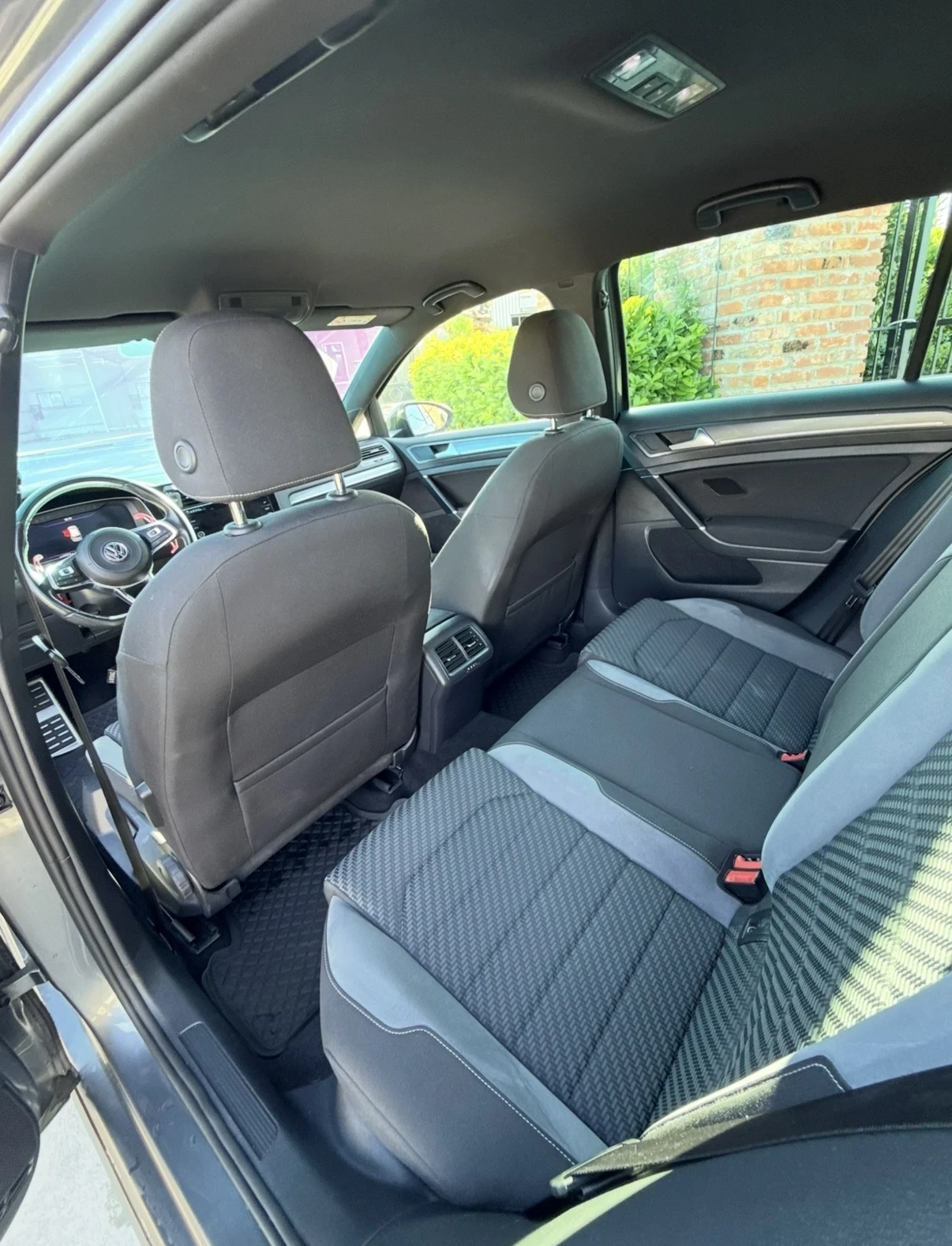 VW Golf R-lain , снимка 7 - Автомобили и джипове - 54810170