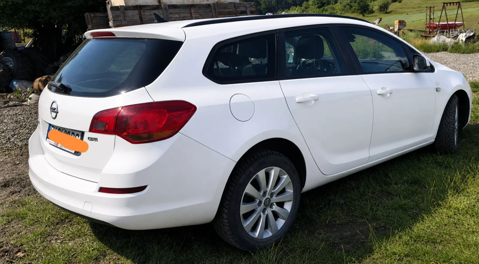 Opel Astra 1.7CDTI, снимка 9 - Автомобили и джипове - 54831585