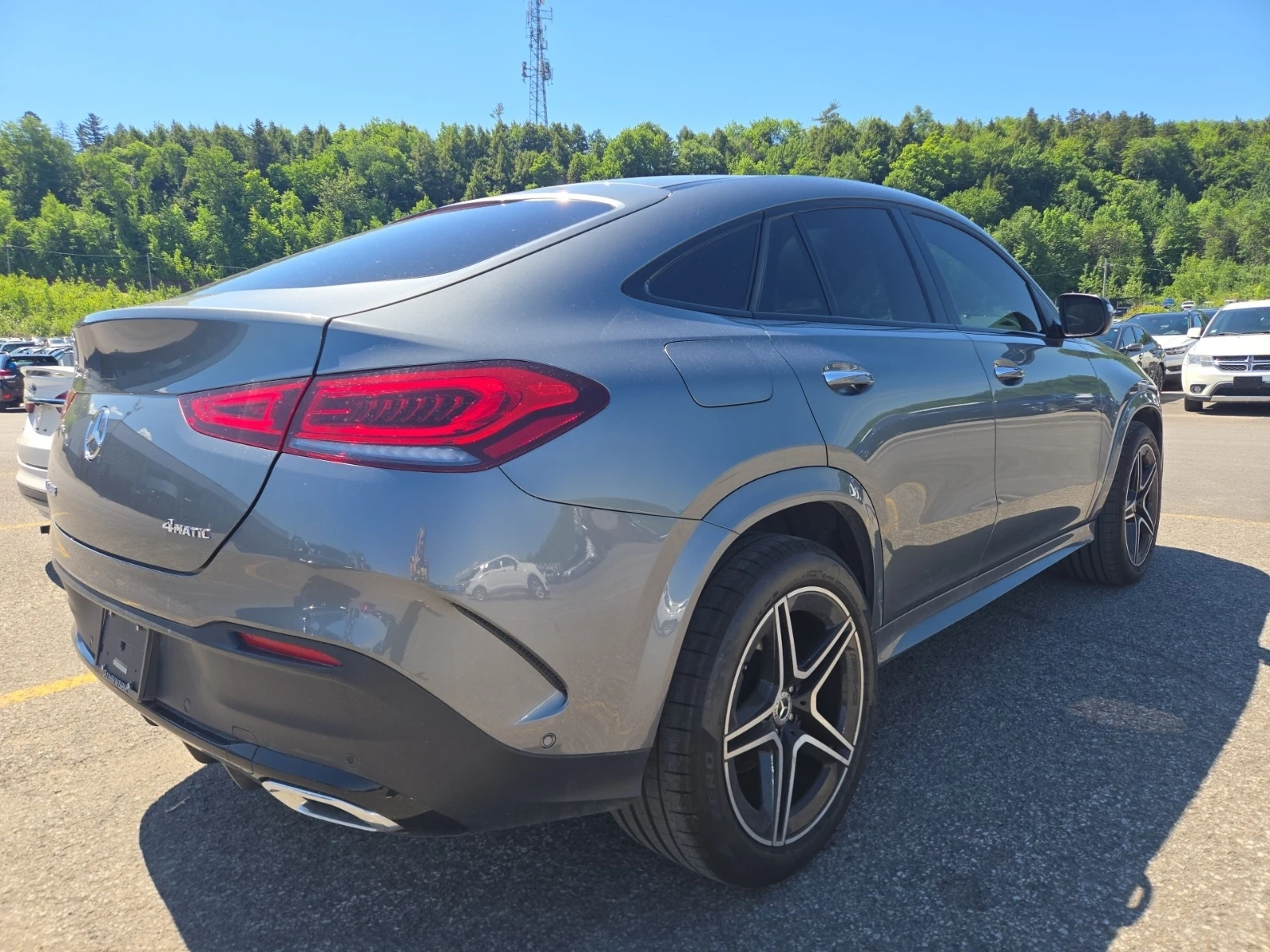 Mercedes-Benz GLE 450 COUPE AMG * * CARFAX * * АВТО КРЕДИТ * * , снимка 3 - Автомобили и джипове - 54946654