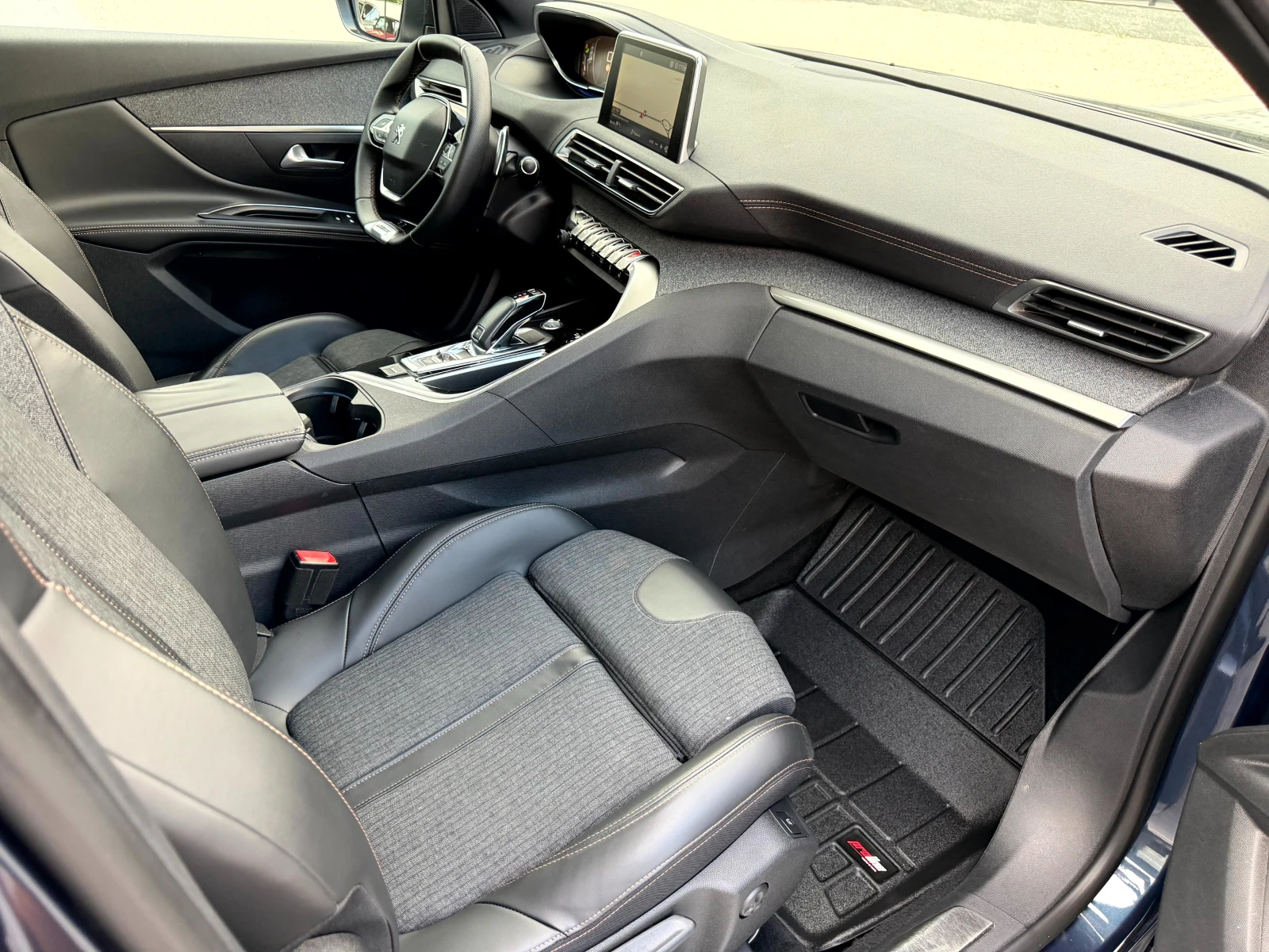 Peugeot 5008 1.6blueHDI GT-LINE EAT6 S&S 7-МЕСТЕН* ПАНОРАМА, снимка 10 - Автомобили и джипове - 55154887