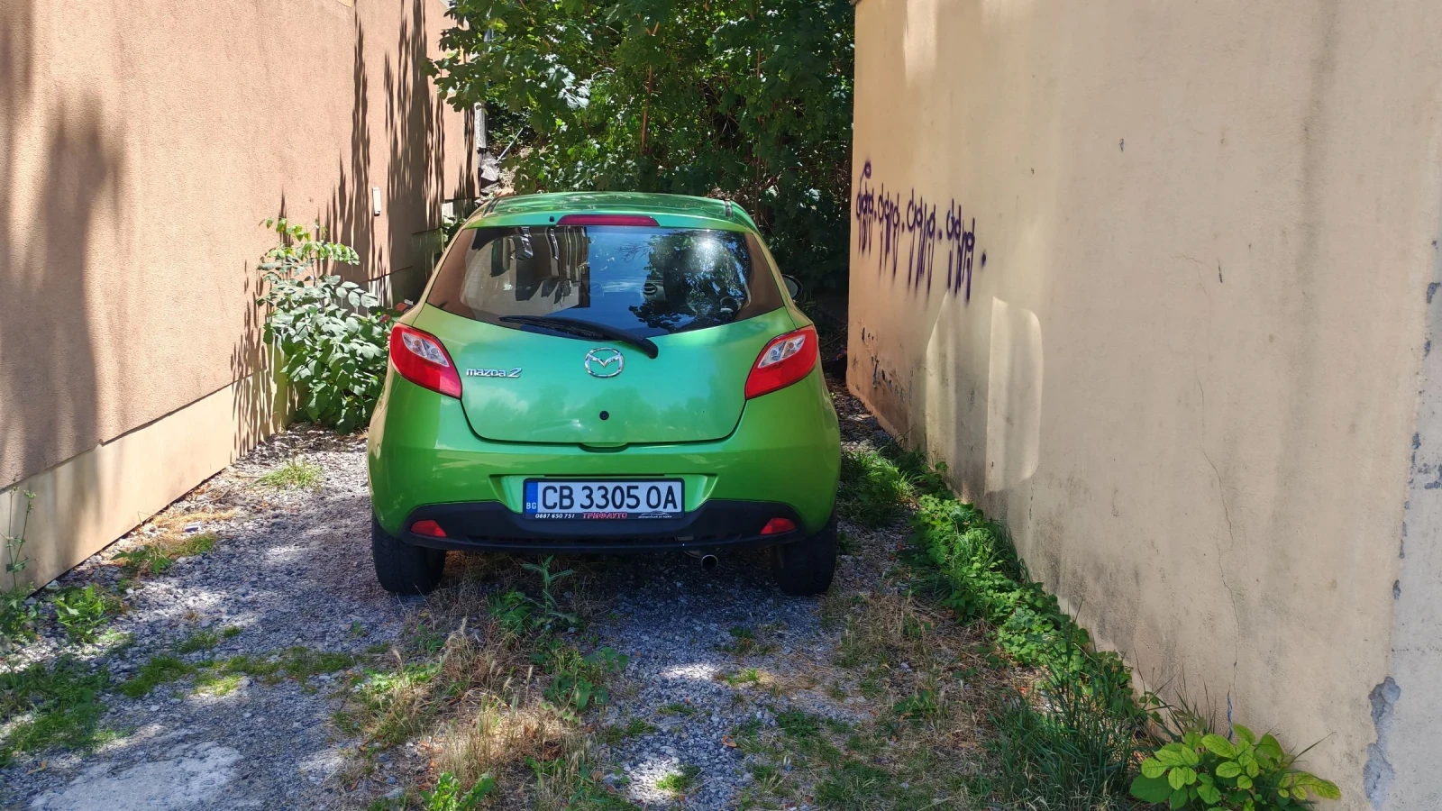 Mazda 2 бензин, снимка 2 - Автомобили и джипове - 55447931