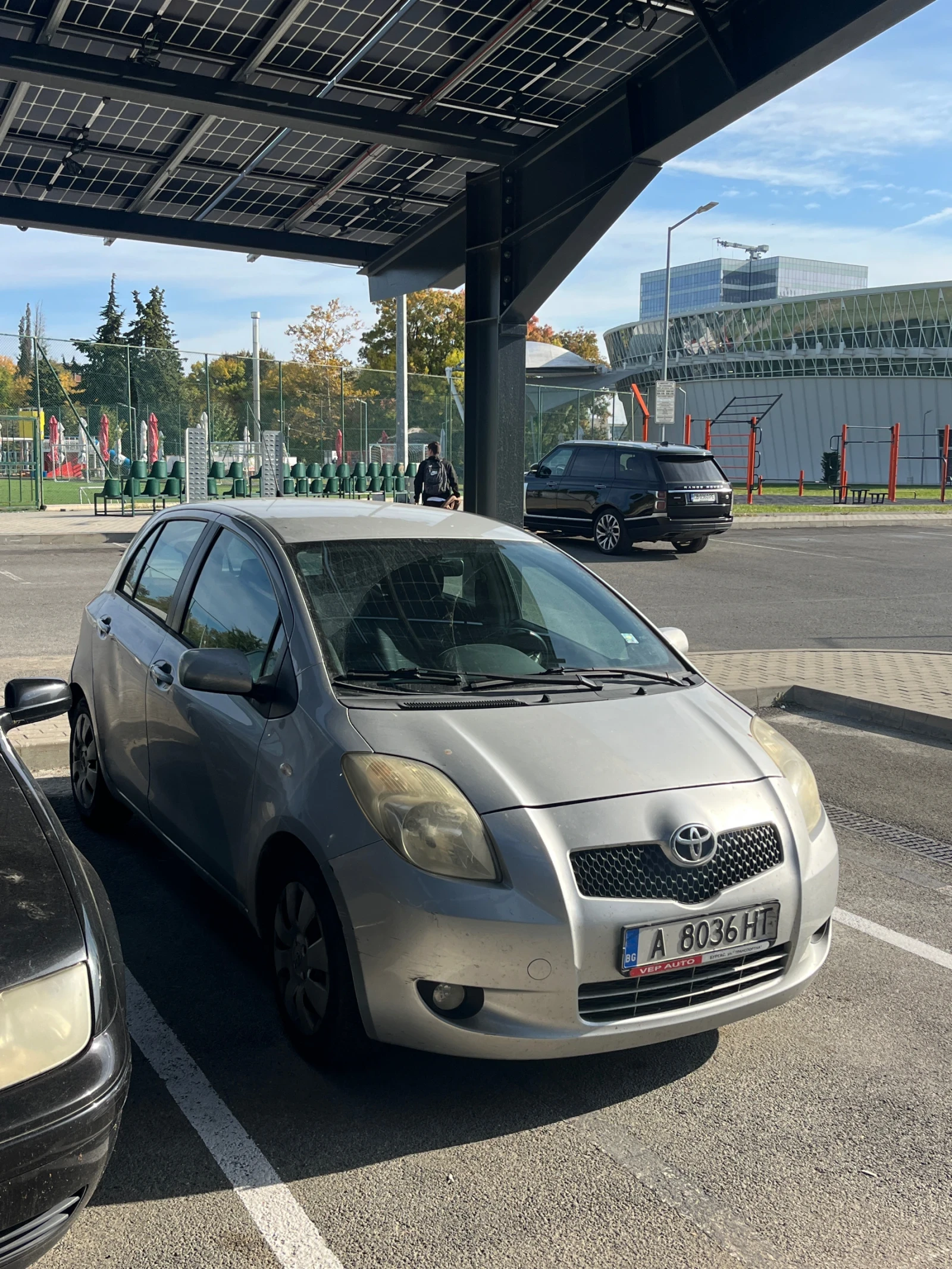 Toyota Yaris Luna, снимка 8 - Автомобили и джипове - 56581318