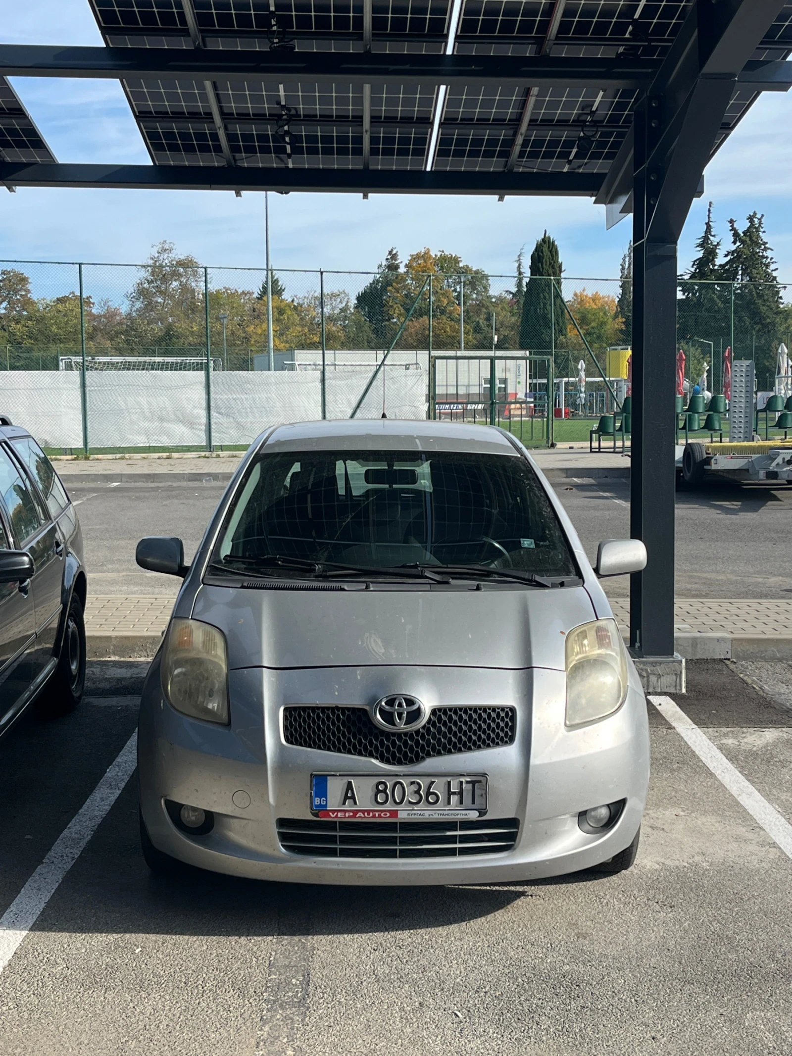 Toyota Yaris Luna, снимка 2 - Автомобили и джипове - 56581318