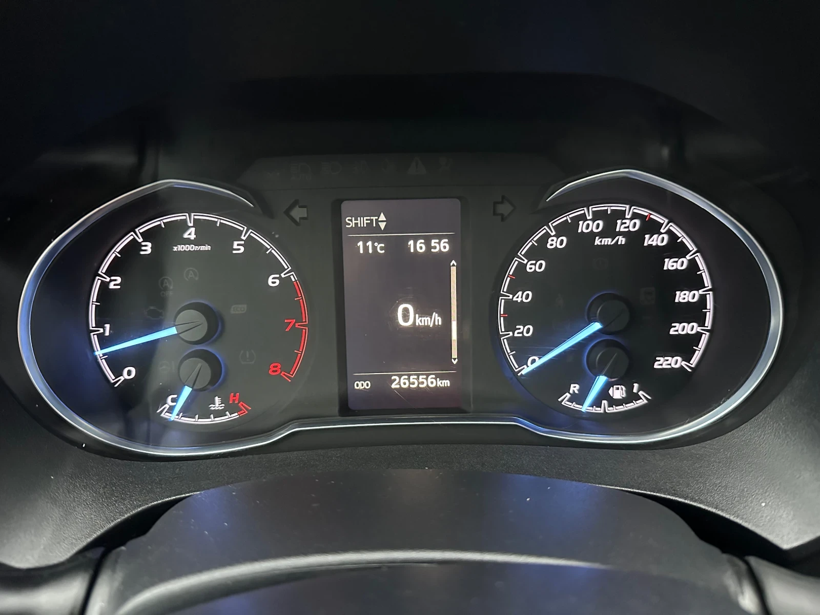 Toyota Yaris 1.5-������-112�.�-������ | Mobile.bg � ����������� 9