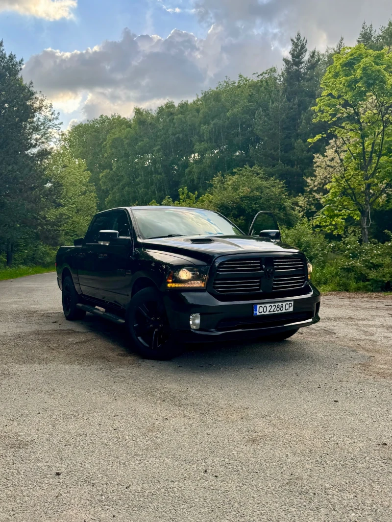 Dodge RAM 1500 5.7 Sport NIGHT EDITION , снимка 1 - Автомобили и джипове - 47153824