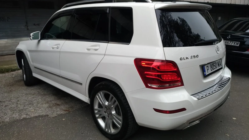 Mercedes-Benz GLK 250 Bluetec 4matic, снимка 2 - Автомобили и джипове - 52474615