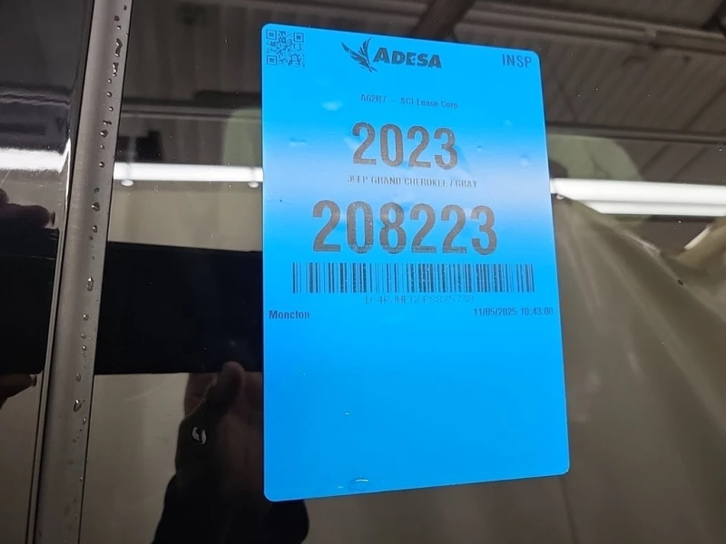 Jeep Grand cherokee * SUMMIT * CARFAX * БЕЗ ПЪРВОНАЧАЛНА ВНОСКА, снимка 14 - Автомобили и джипове - 52640043
