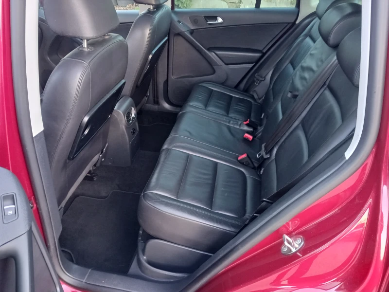VW Tiguan 2.0 TSI 4 MOTION= R-LINE= FULL= , снимка 9 - Автомобили и джипове - 52776839