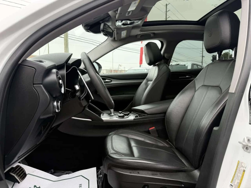 Alfa Romeo Stelvio * BASE * CARFAX * ФИКСИРАНА ЦЕНА* ПОДГРЕВ* , снимка 9 - Автомобили и джипове - 53562199