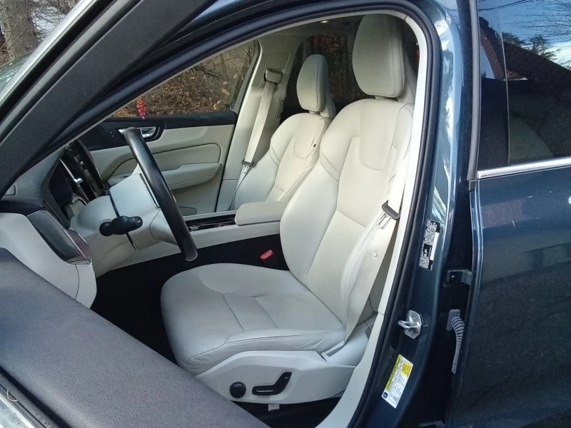 Volvo XC60 * Inscription Expression * CARFAX * БЕЗ ПЪРВОНАЧАЛ, снимка 10 - Автомобили и джипове - 52962584