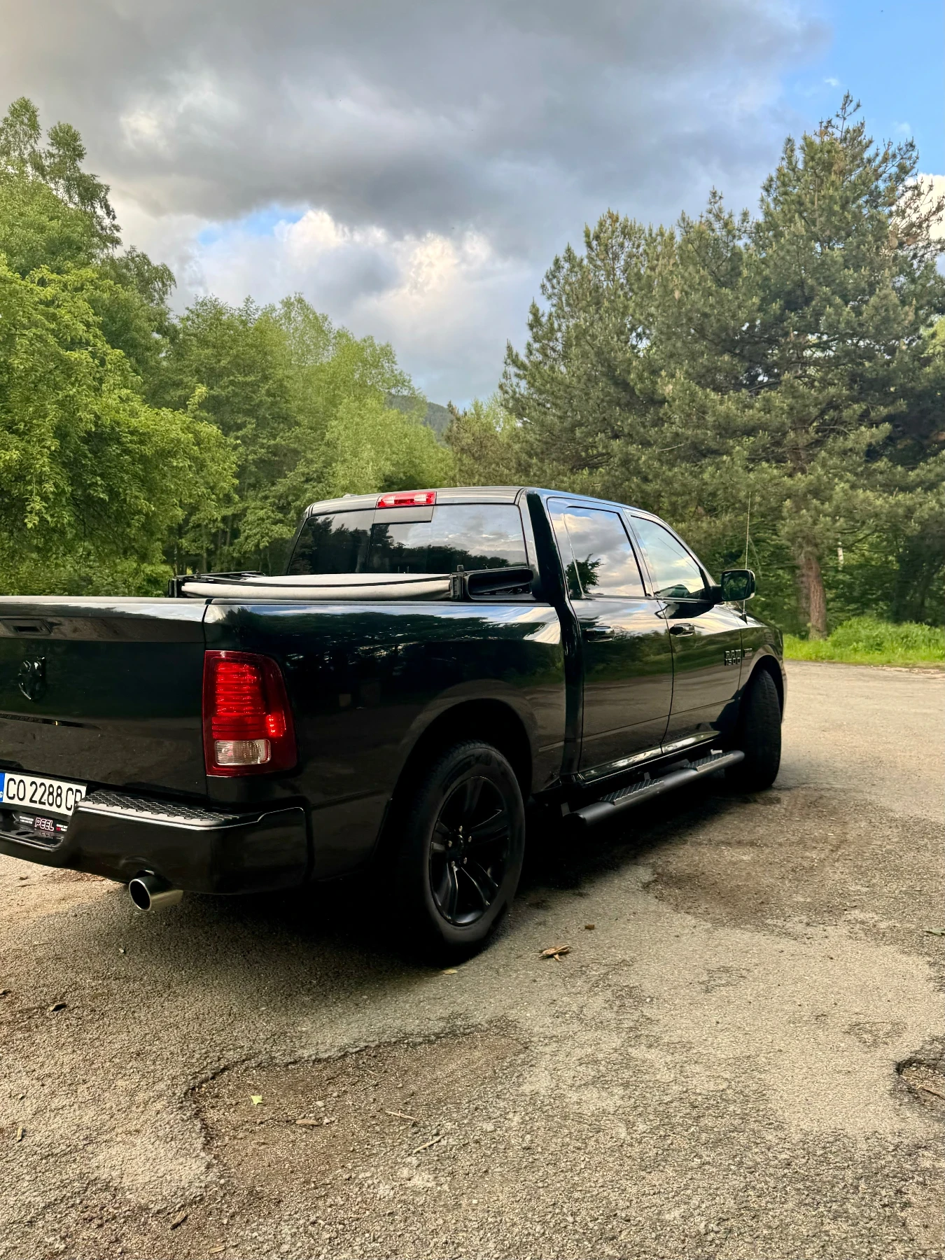 Dodge RAM 1500 5.7 Sport NIGHT EDITION  - изображение 4