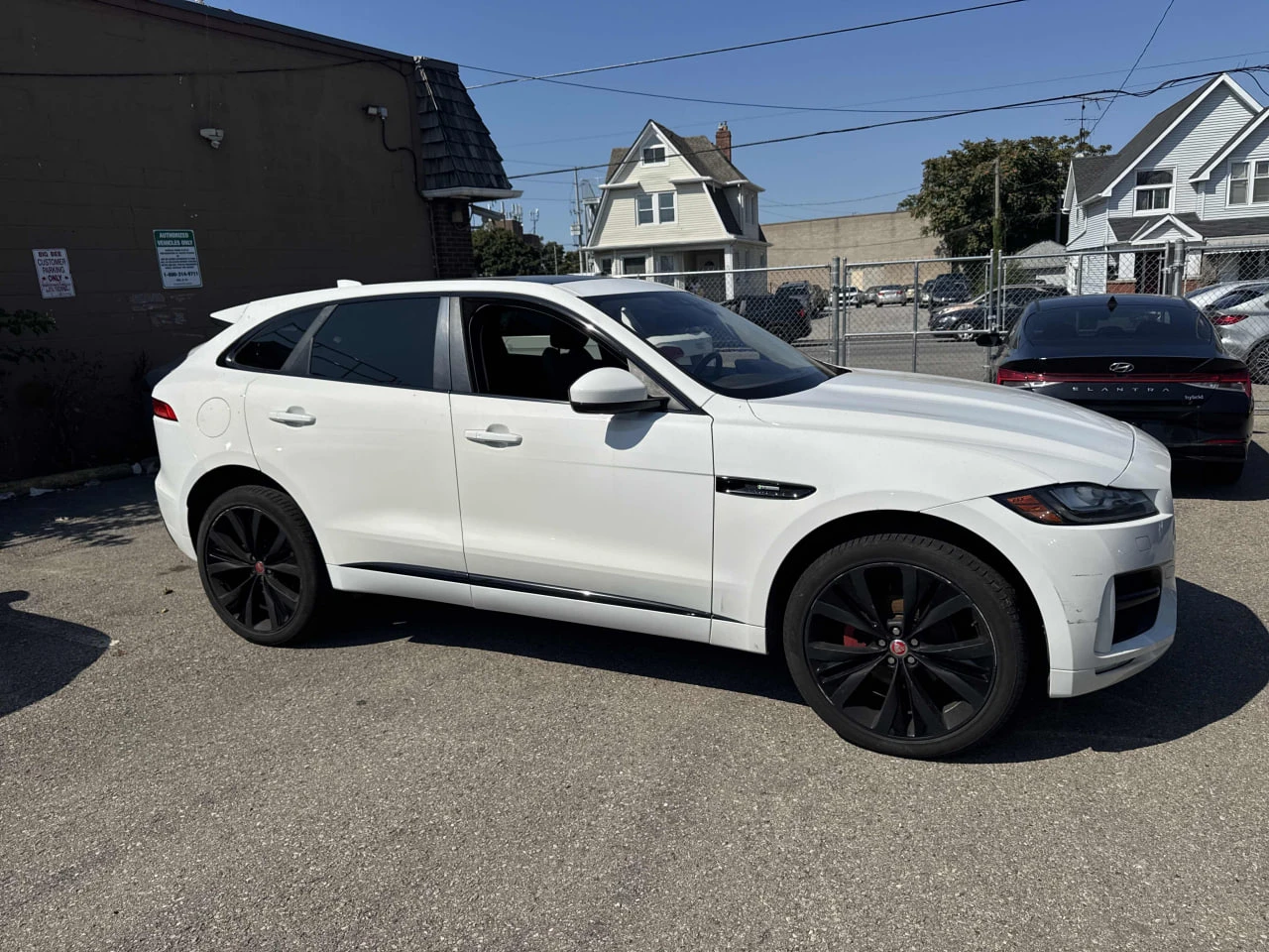 Jaguar F-PACE 2017 20d R-Sport * БЕЗ ПЪРВОНАЧАЛНА ВНОСКА*  - изображение 3
