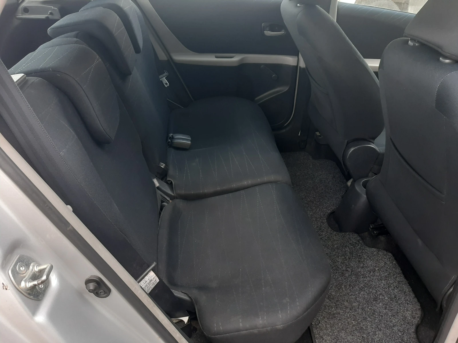 Toyota Yaris 1.3VVTI | Mobile.bg   14