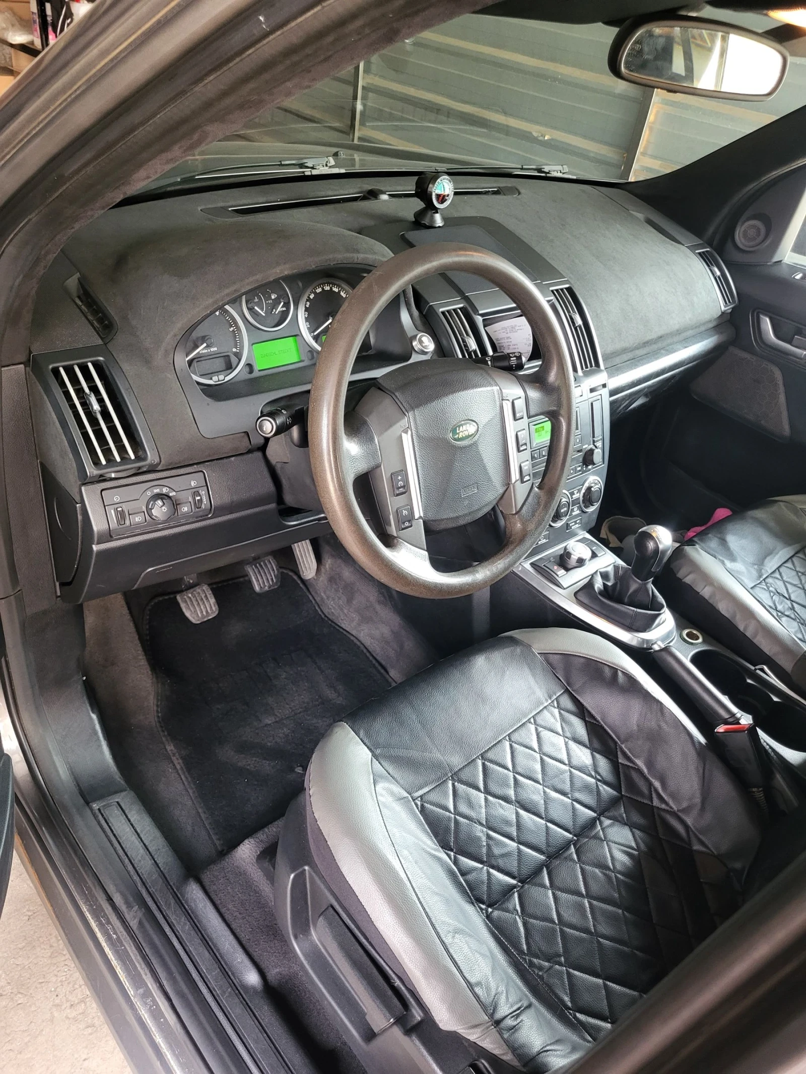 Land Rover Freelander 2.2d td4/ алкантара /r19/уникат, снимка 7 - Автомобили и джипове - 54163972