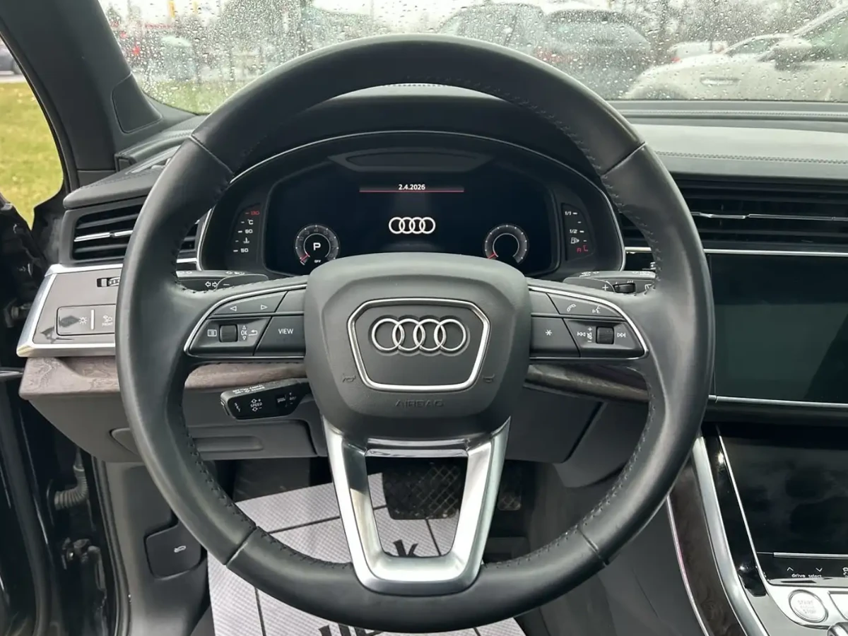 Audi Q7 2020 Audi Q7 Technik, снимка 9 - Автомобили и джипове - 54202636