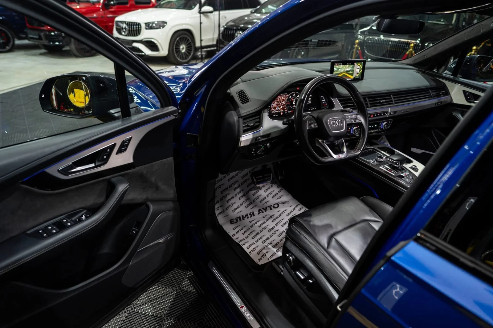 Audi SQ7 4.0 V8 MATRIX CARBON ПАНО HUD BOSE ЛИЗИНГ 100%, снимка 11 - Автомобили и джипове - 54381154