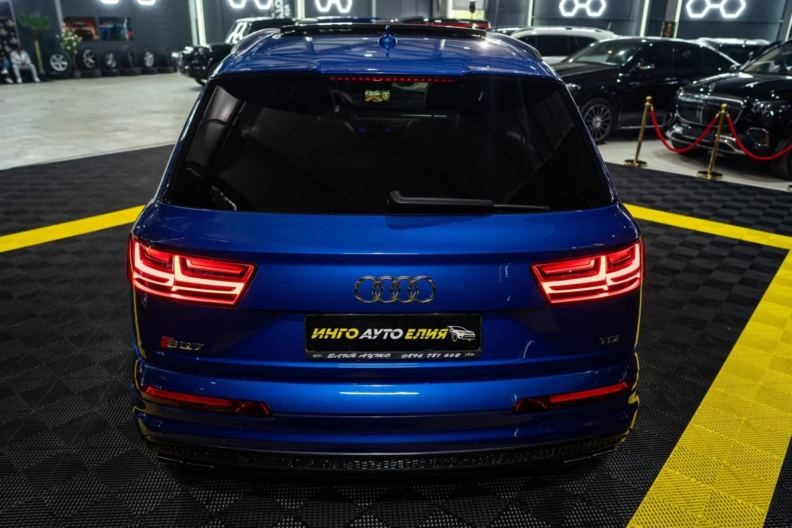 Audi SQ7 4.0 V8 MATRIX CARBON ПАНО HUD BOSE ЛИЗИНГ 100%, снимка 8 - Автомобили и джипове - 54381154