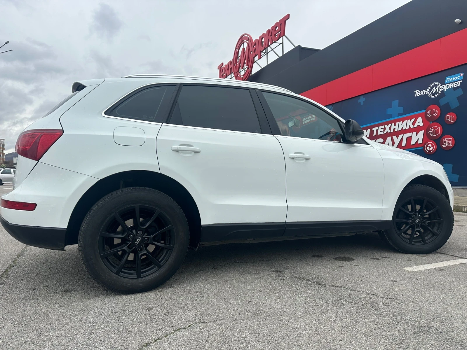 Audi Q5 2.0 TDI, снимка 7 - Автомобили и джипове - 54632860