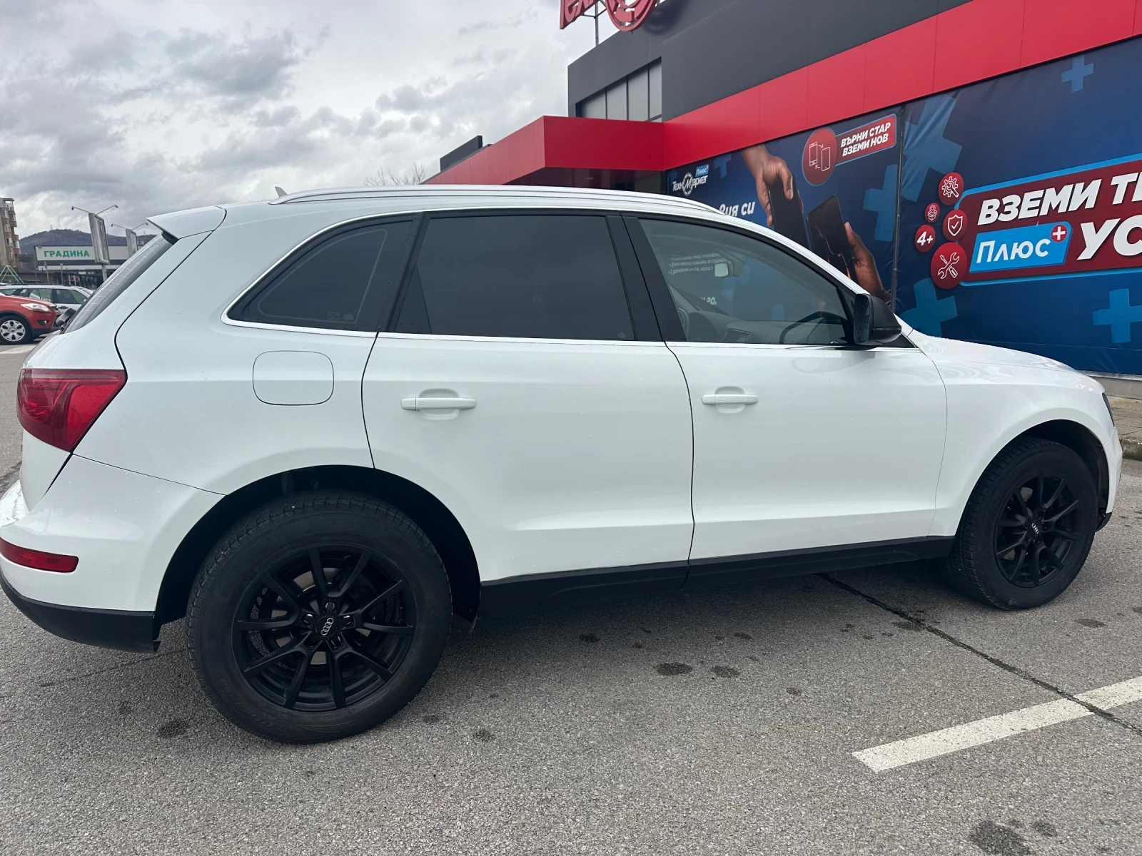 Audi Q5 2.0 TDI, снимка 16 - Автомобили и джипове - 54632860