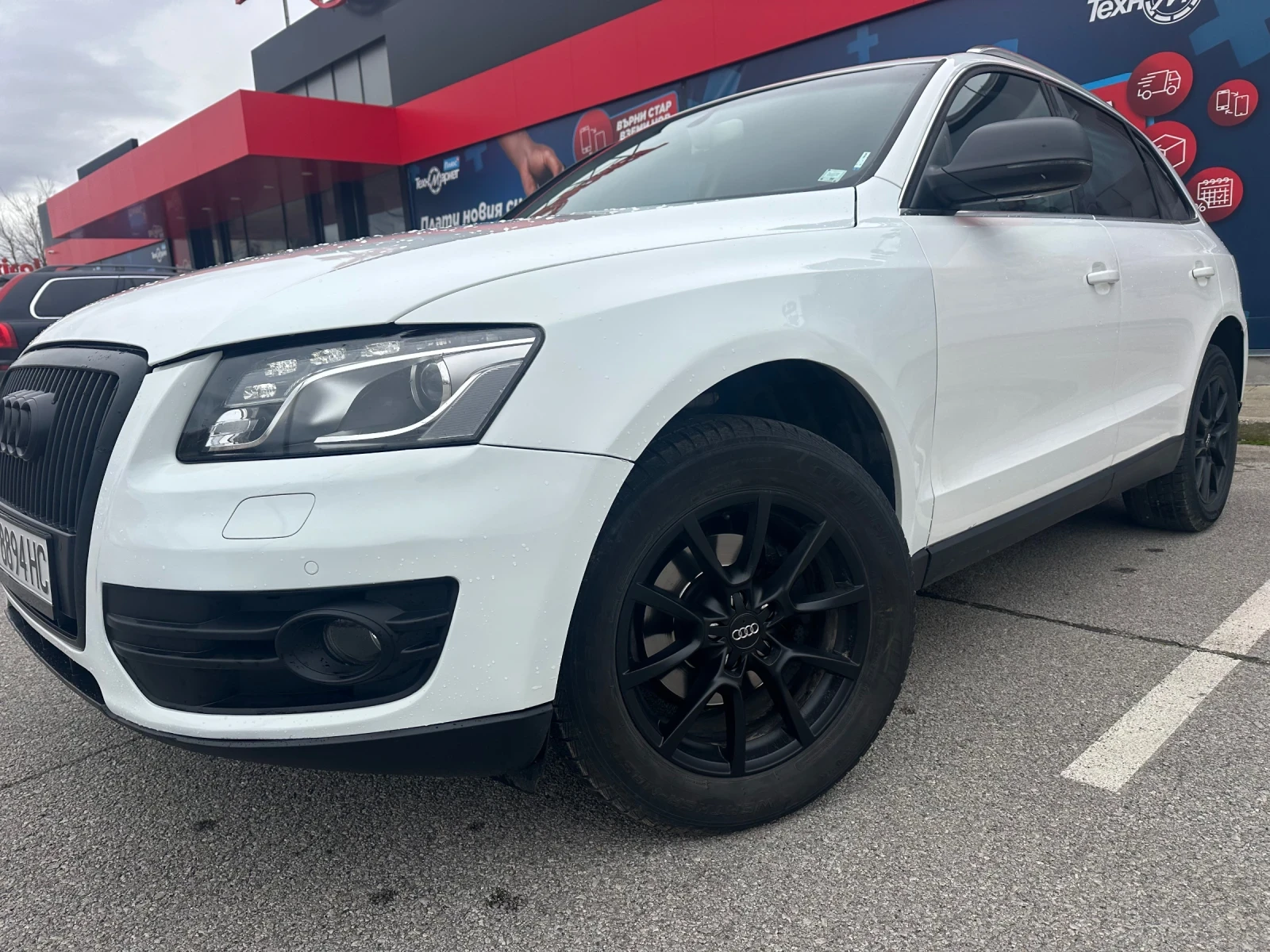 Audi Q5 2.0 TDI, снимка 3 - Автомобили и джипове - 54632860