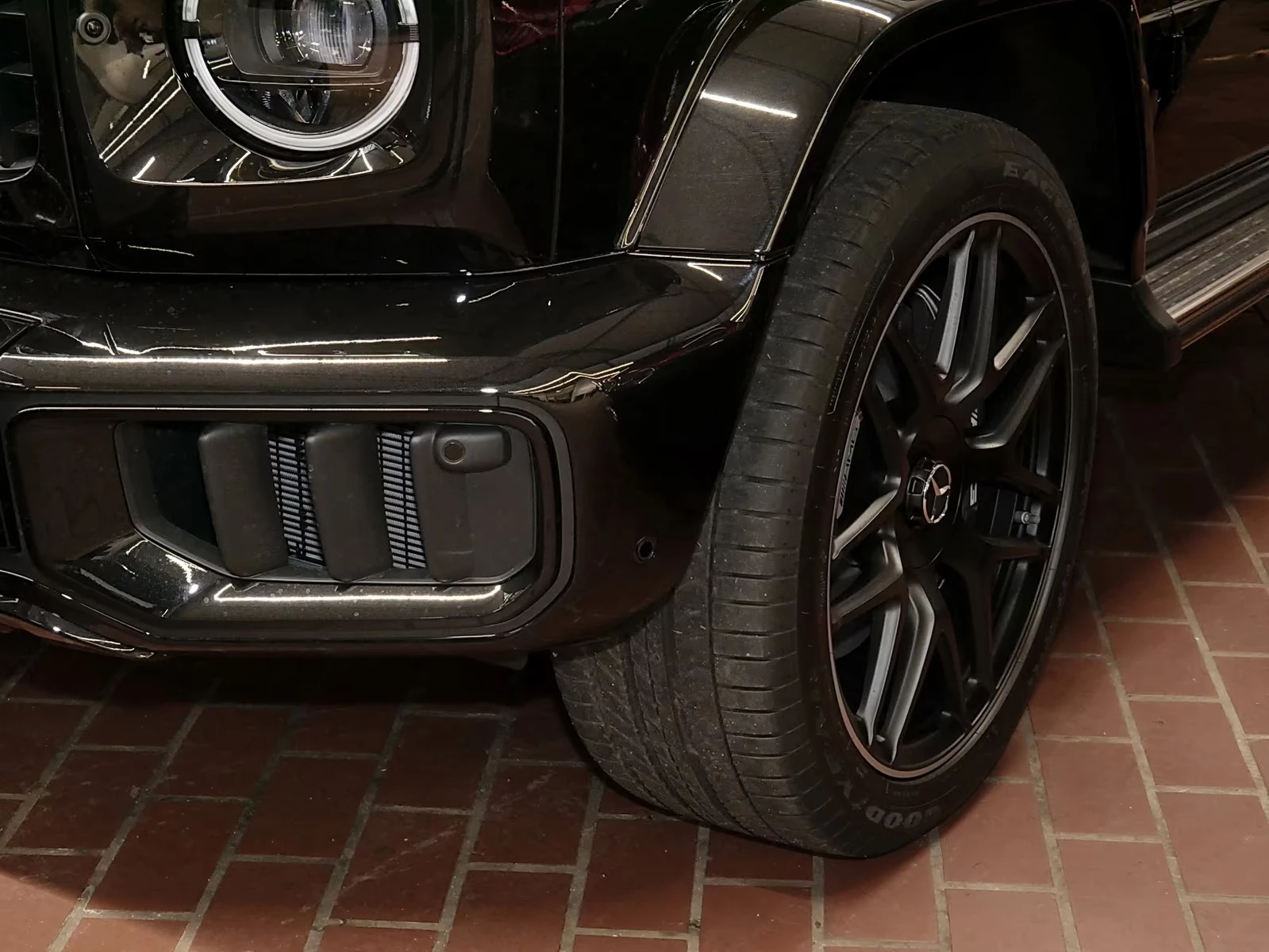 Mercedes-Benz G 63 AMG 4-MATIC NIGHT-PAKET BURMESTER 360-CAM, снимка 4 - Автомобили и джипове - 54945747