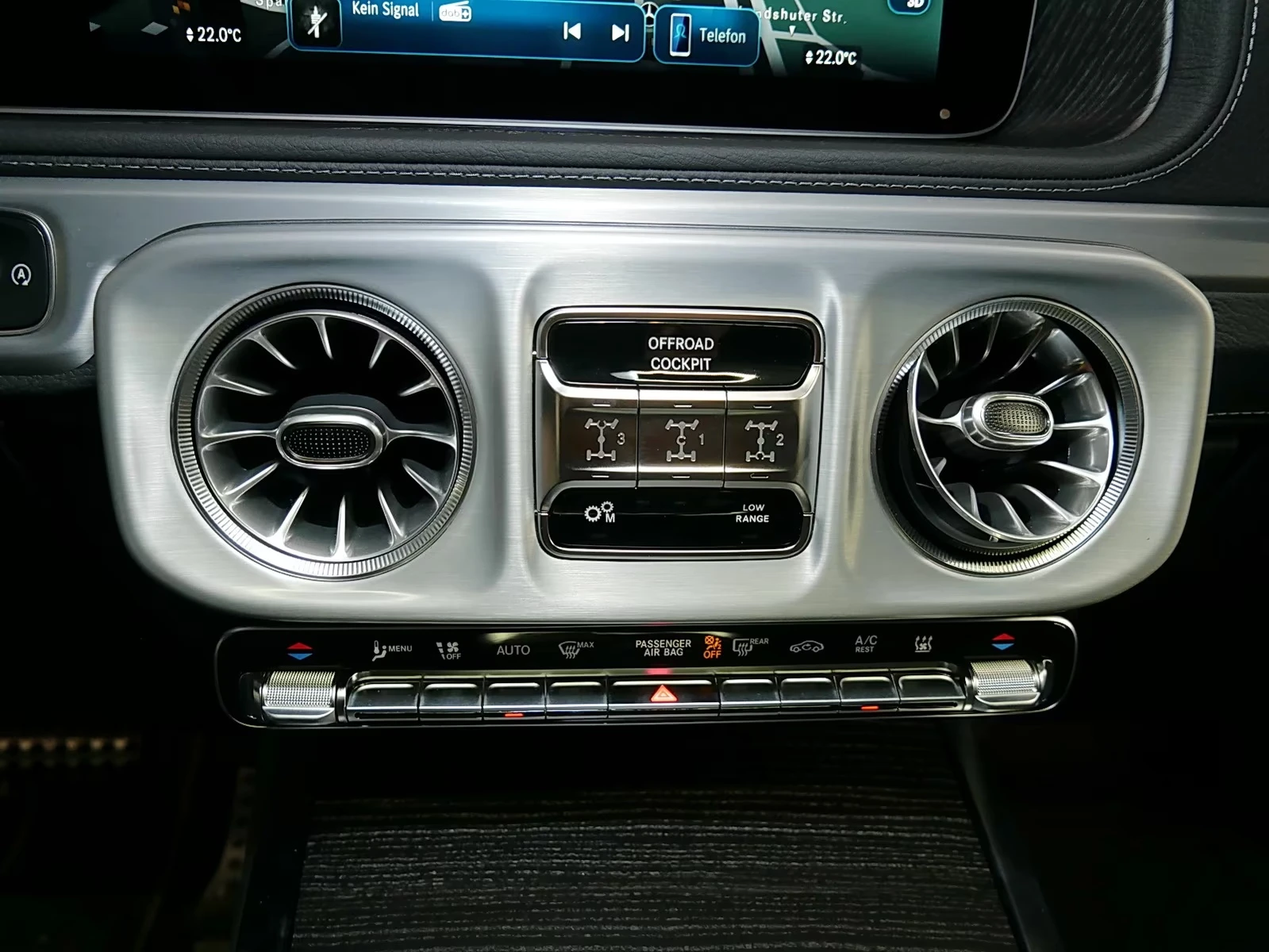 Mercedes-Benz G 63 AMG 4-MATIC NIGHT-PAKET BURMESTER 360-CAM, снимка 10 - Автомобили и джипове - 54945747