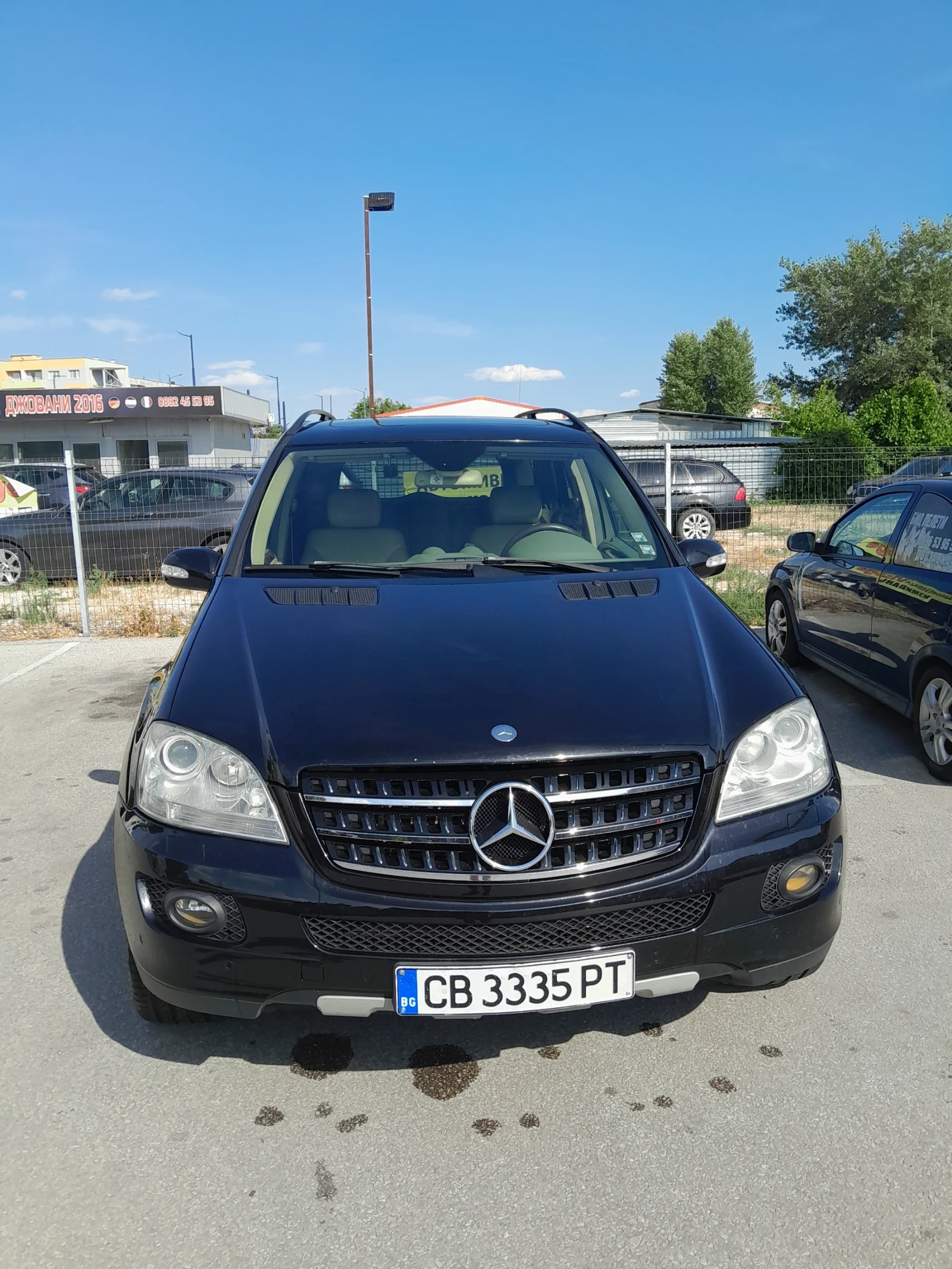 Mercedes-Benz ML 320, снимка 14 - Автомобили и джипове - 55341305