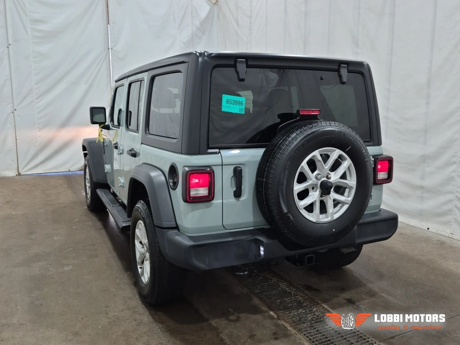 Jeep Wrangler, снимка 4 - Автомобили и джипове - 55955722