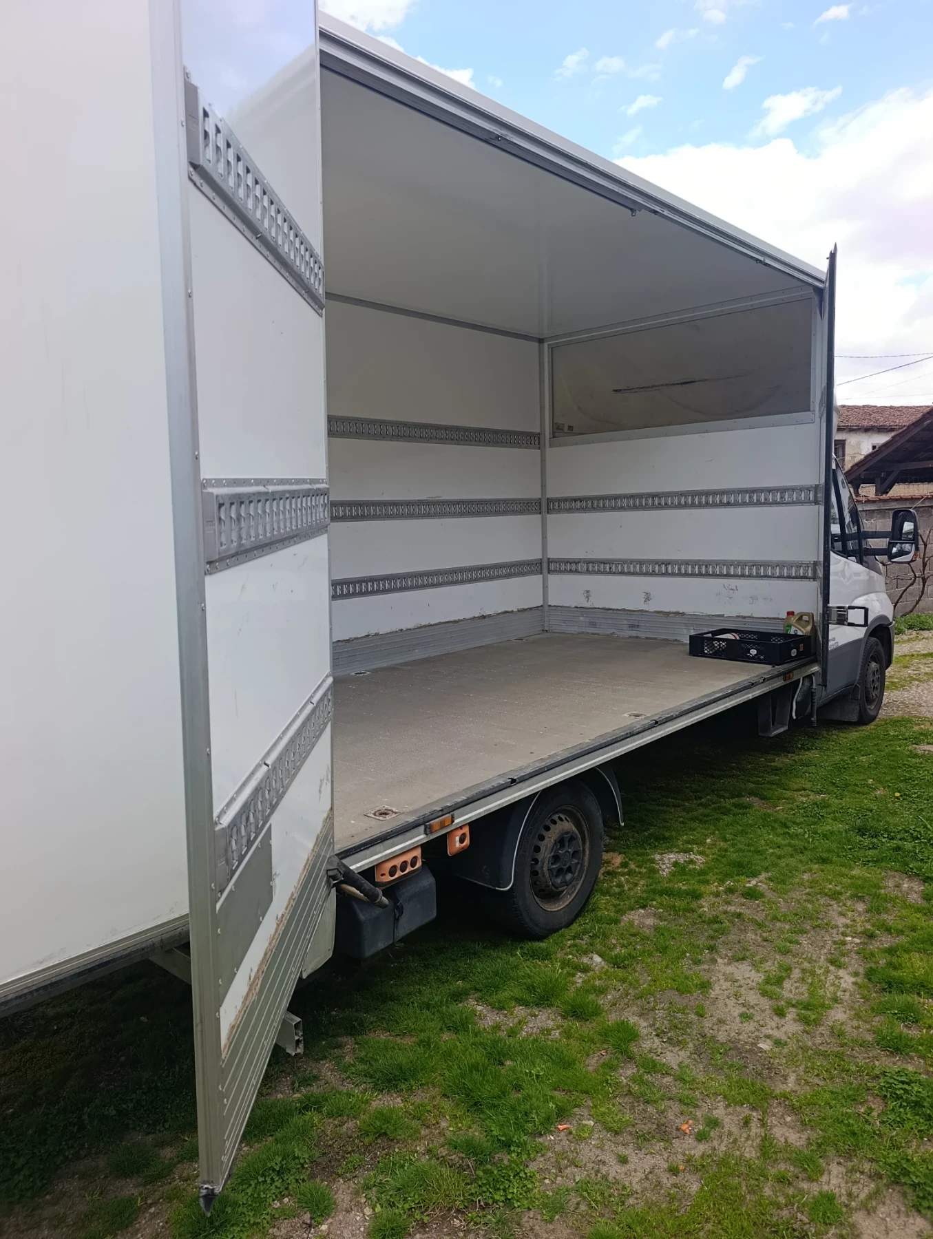 Iveco 35s16, снимка 3 - Бусове и автобуси - 54196558