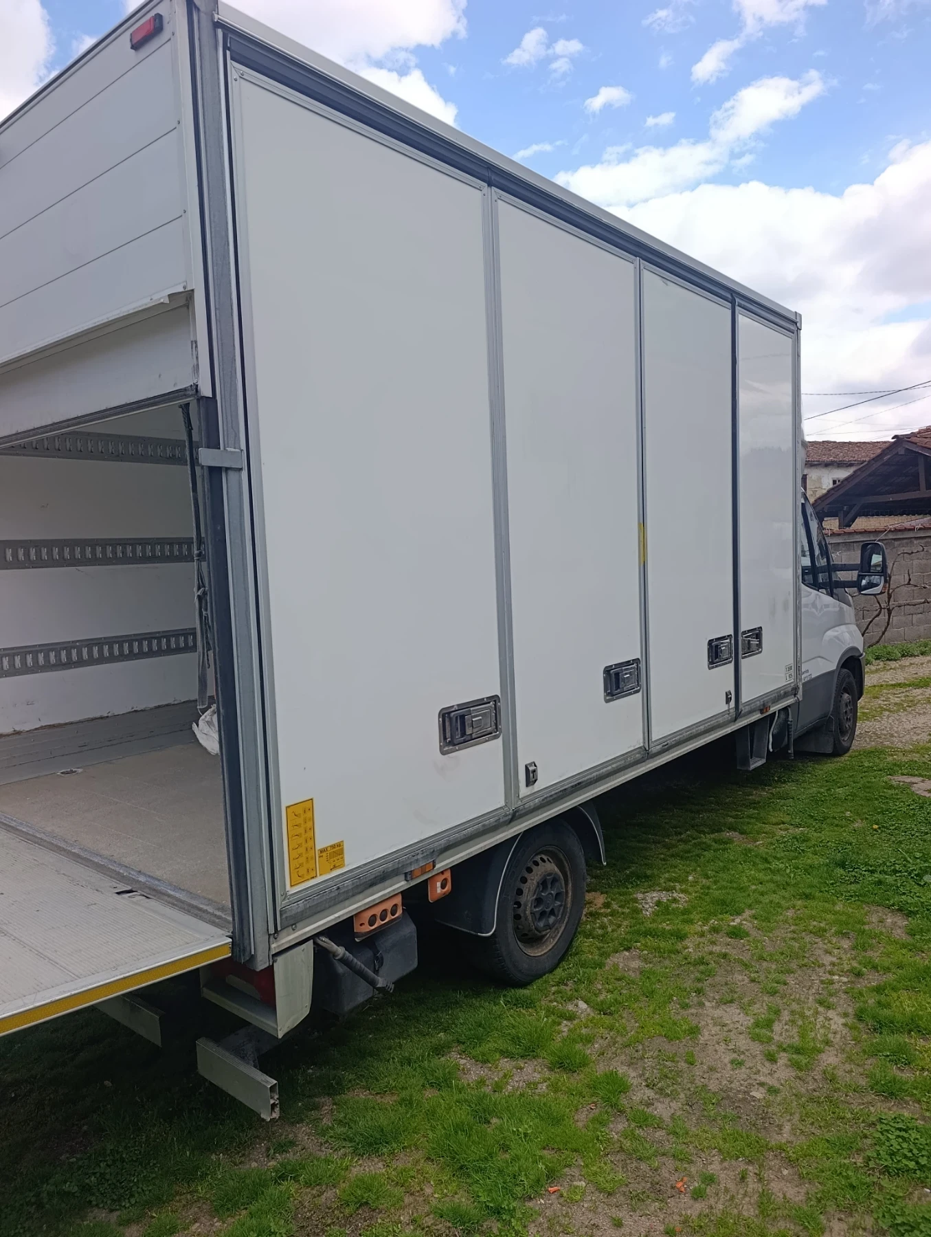 Iveco 35s16, снимка 2 - Бусове и автобуси - 54196558