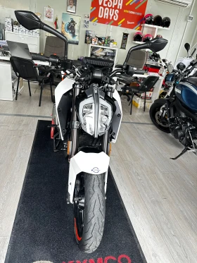 Ktm Duke 125 ABS/LED 10.2017г., снимка 13