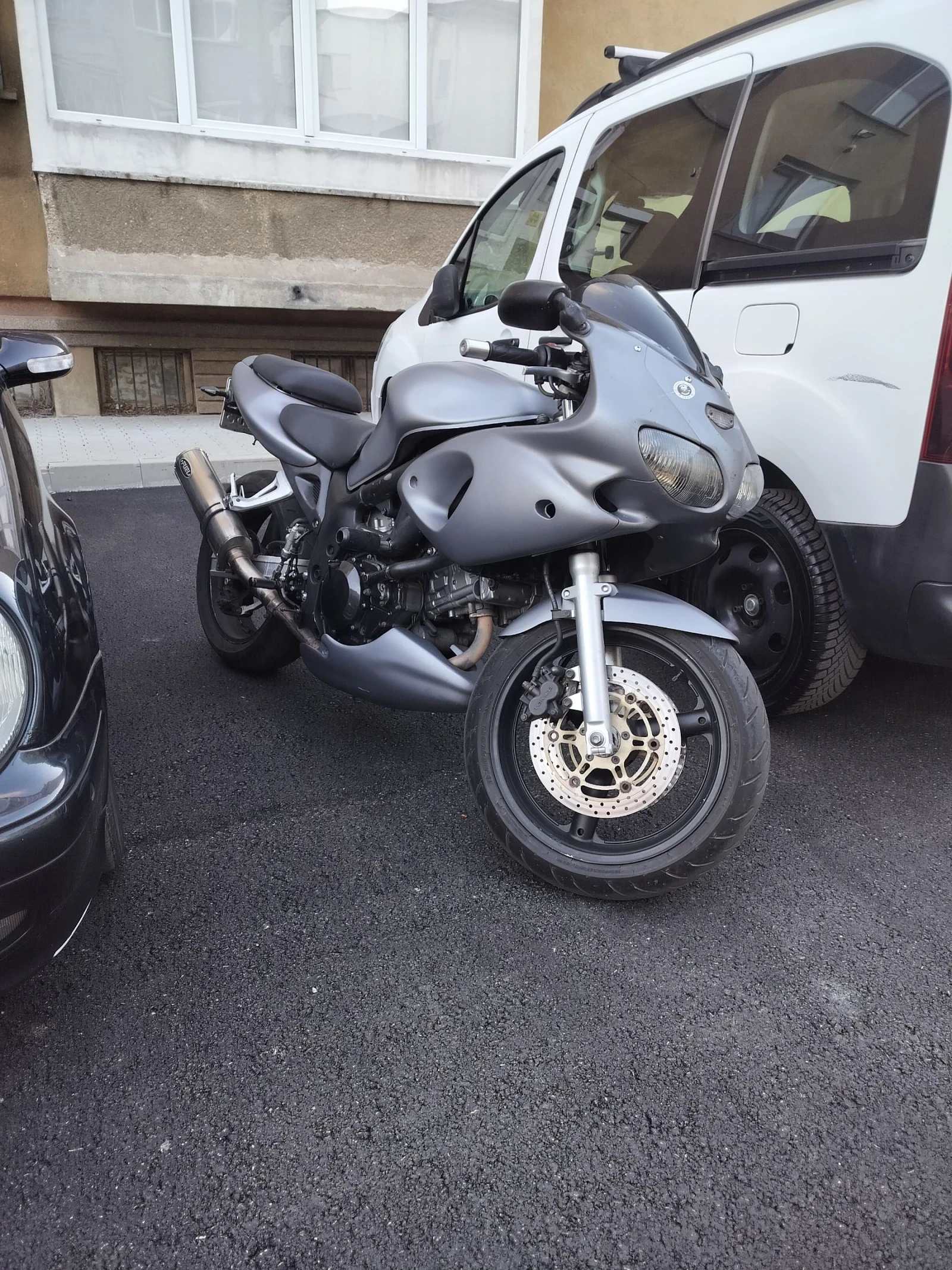 Suzuki SV, снимка 1