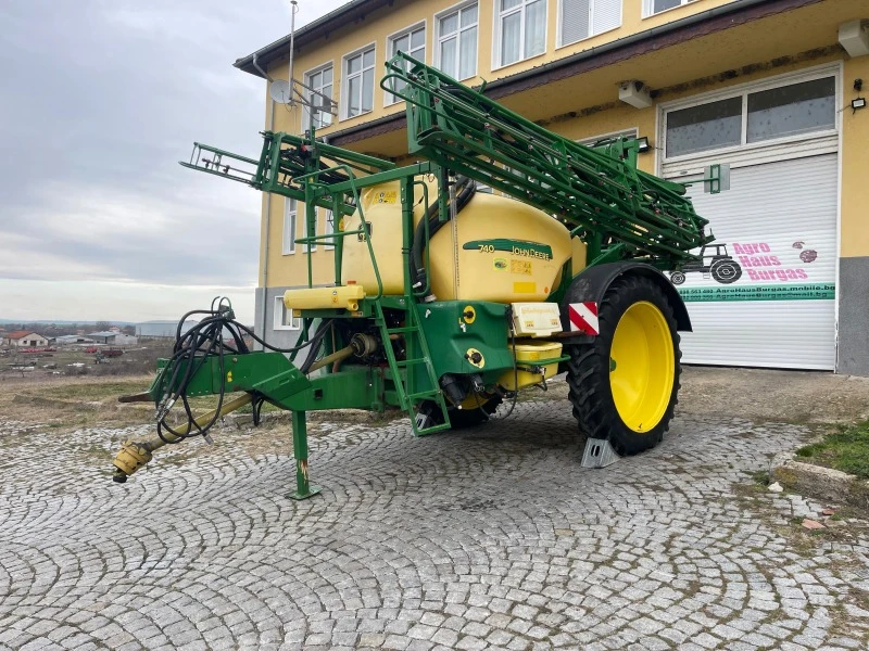 Пръскачка Друга марка JOHN DEERE 740 - 27 МЕТРА ЛИЗИНГ, снимка 3 - Селскостопанска техника - 45838551