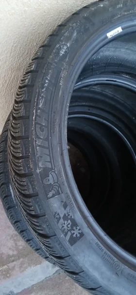 Гуми Зимни 285/35R20, снимка 4