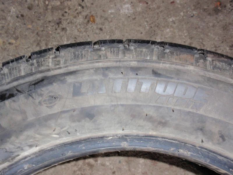 Гуми Всесезонни 215/60R17, снимка 10 - Гуми и джанти - 6325927