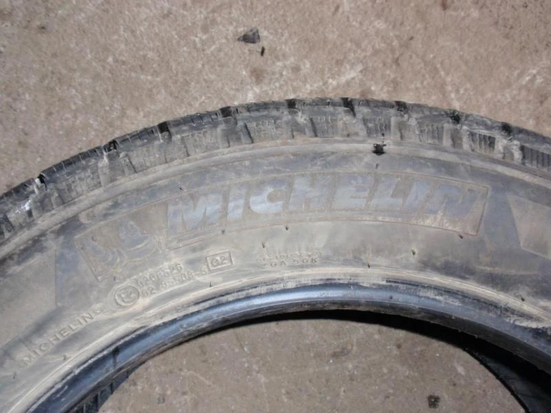 Гуми Всесезонни 215/60R17, снимка 6 - Гуми и джанти - 6325927