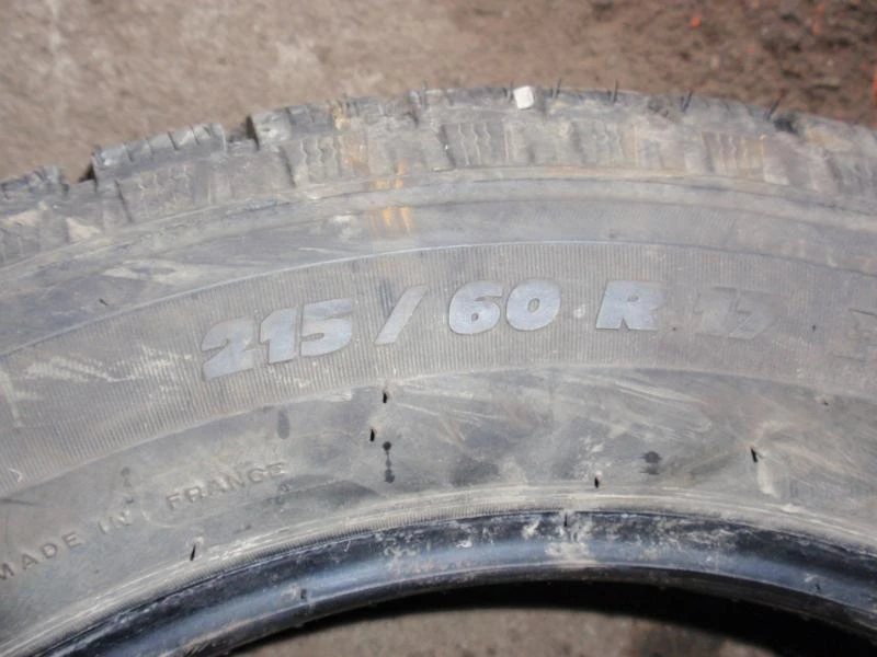 Гуми Всесезонни 215/60R17, снимка 8 - Гуми и джанти - 6325927